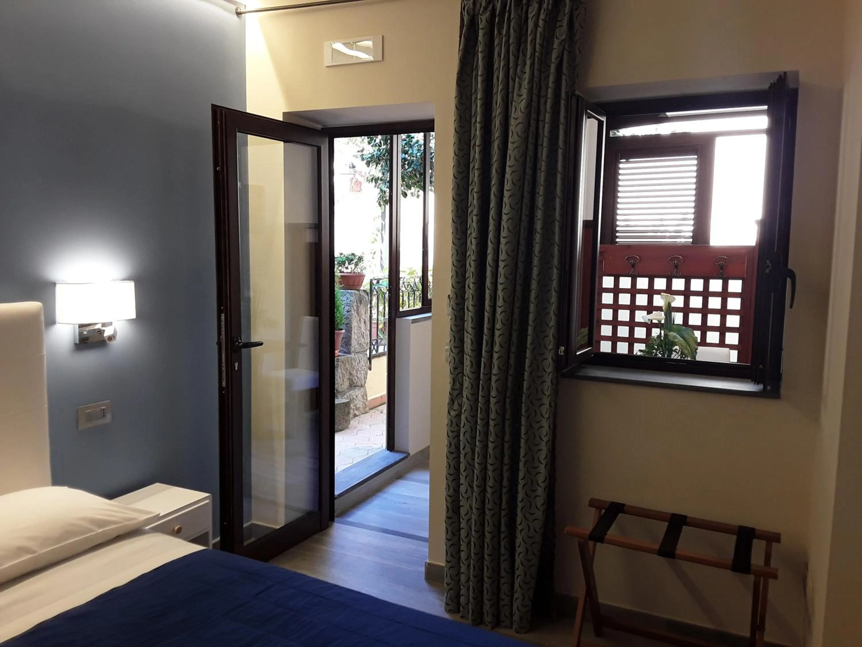 Photo of the whole room in Al Castello B&B