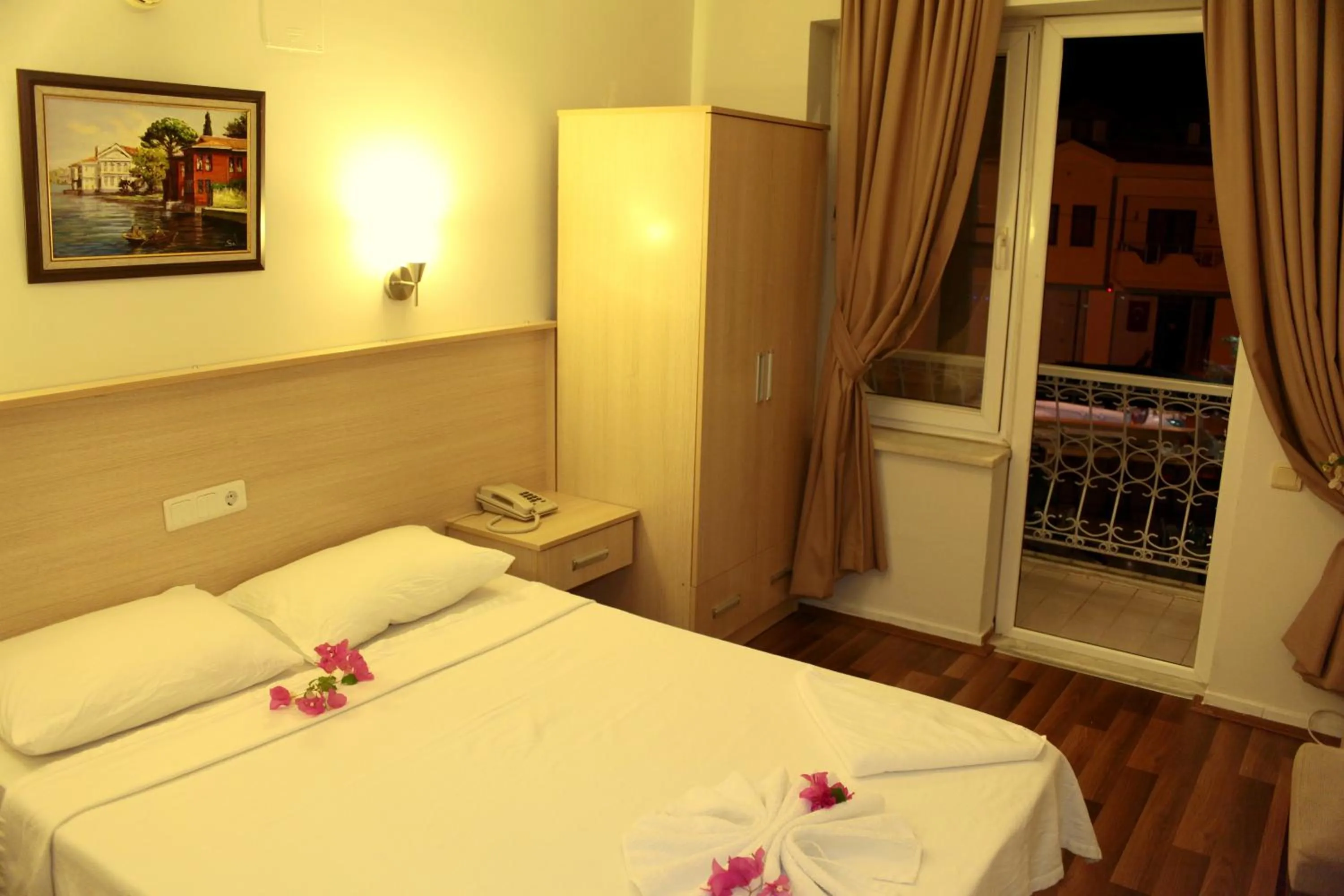 Photo of the whole room in Dalyan Hotel Caria Royal