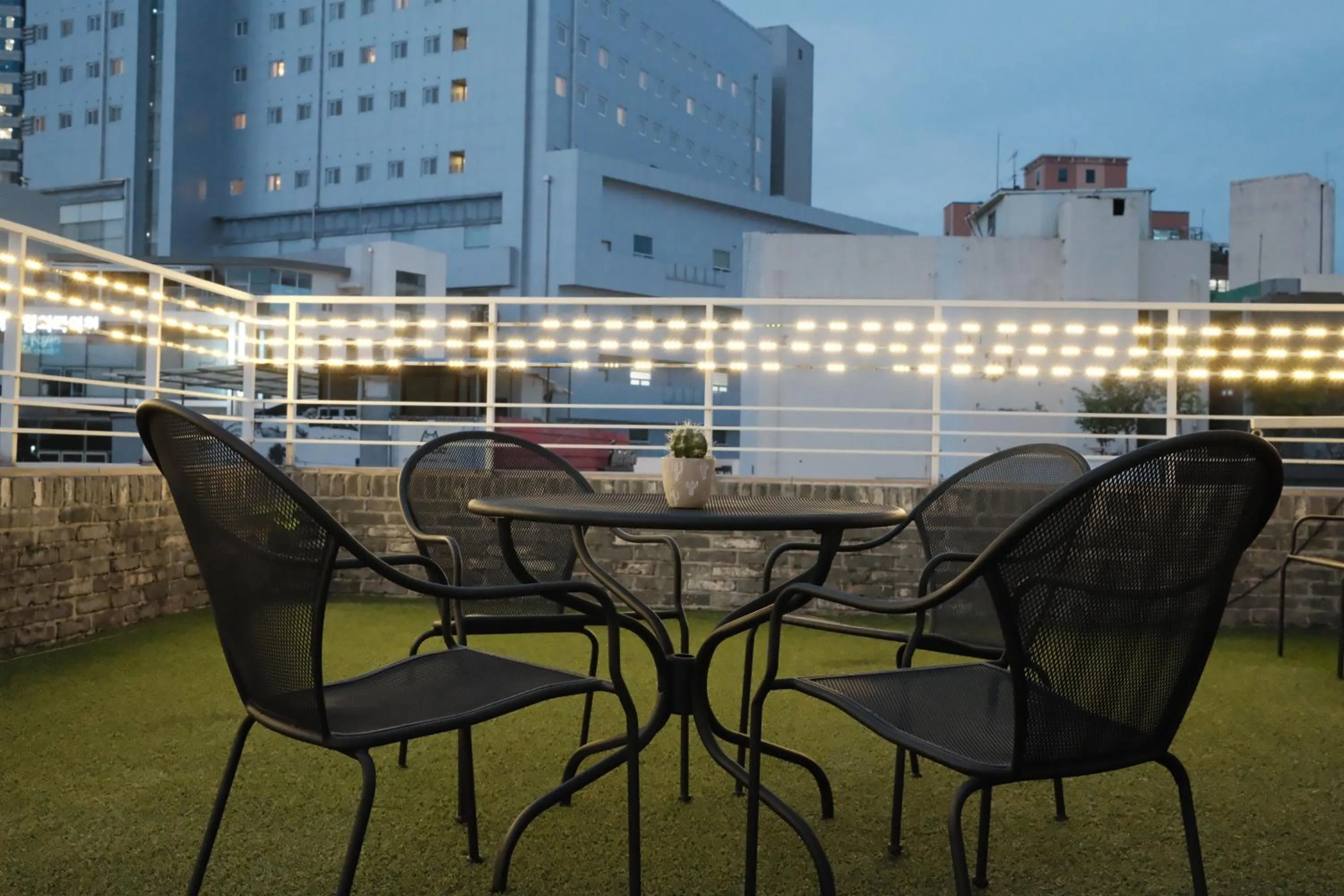 Property building in 호텔 인썸니아 Hotel Insomnia 失眠酒店