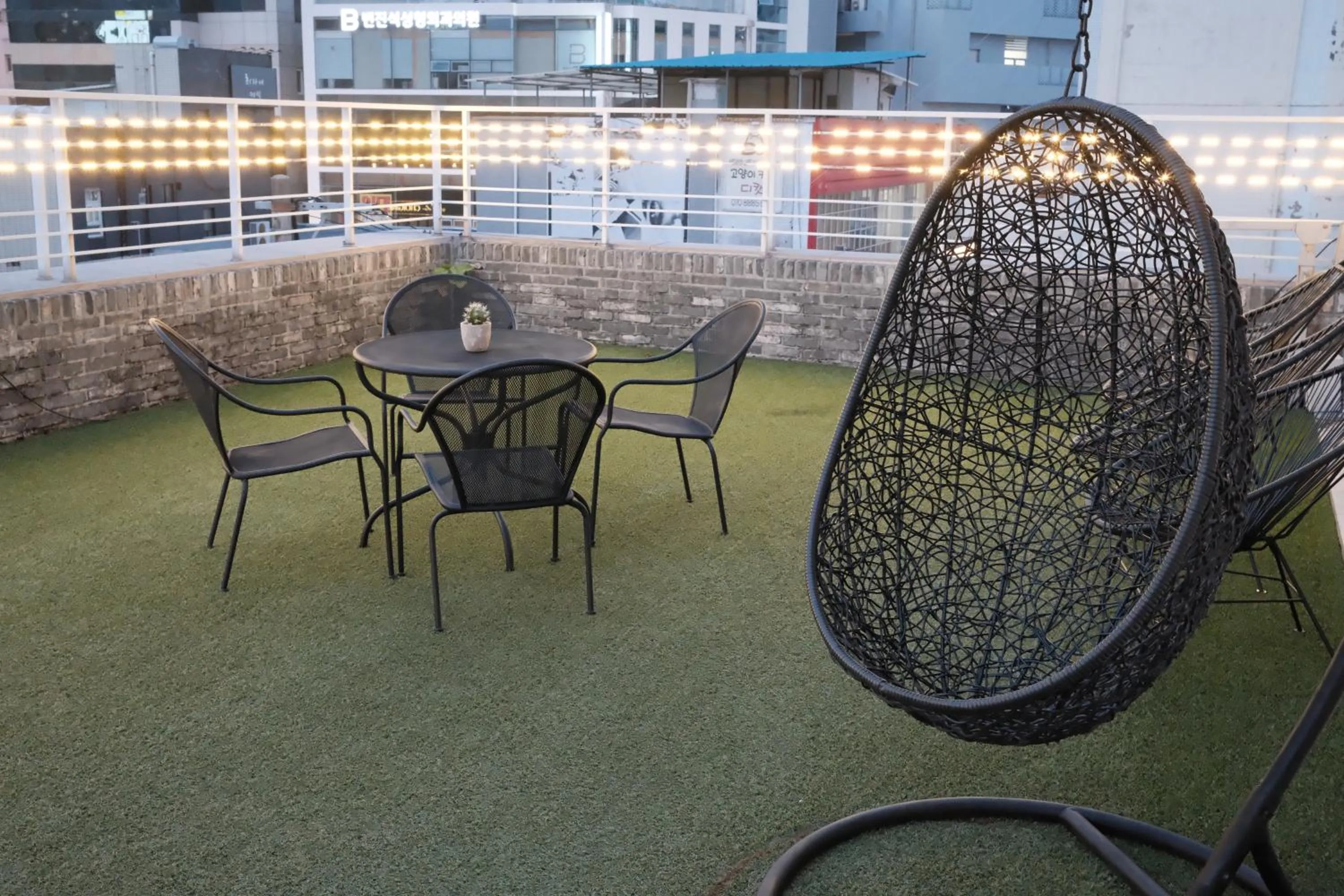 Property building in 호텔 인썸니아 Hotel Insomnia 失眠酒店