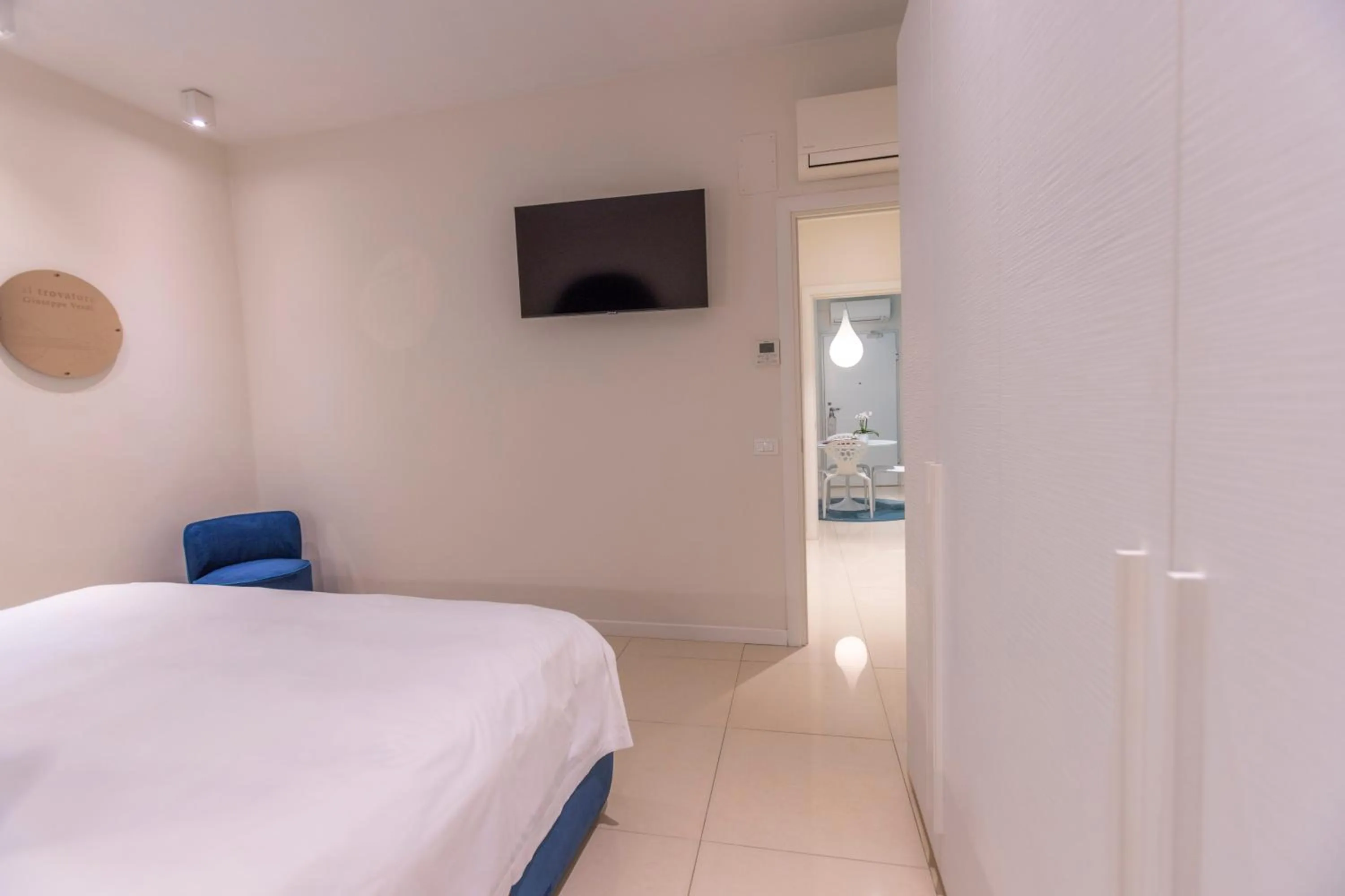 Bedroom, Bed in Opera Relais De Charme - Aparthotel