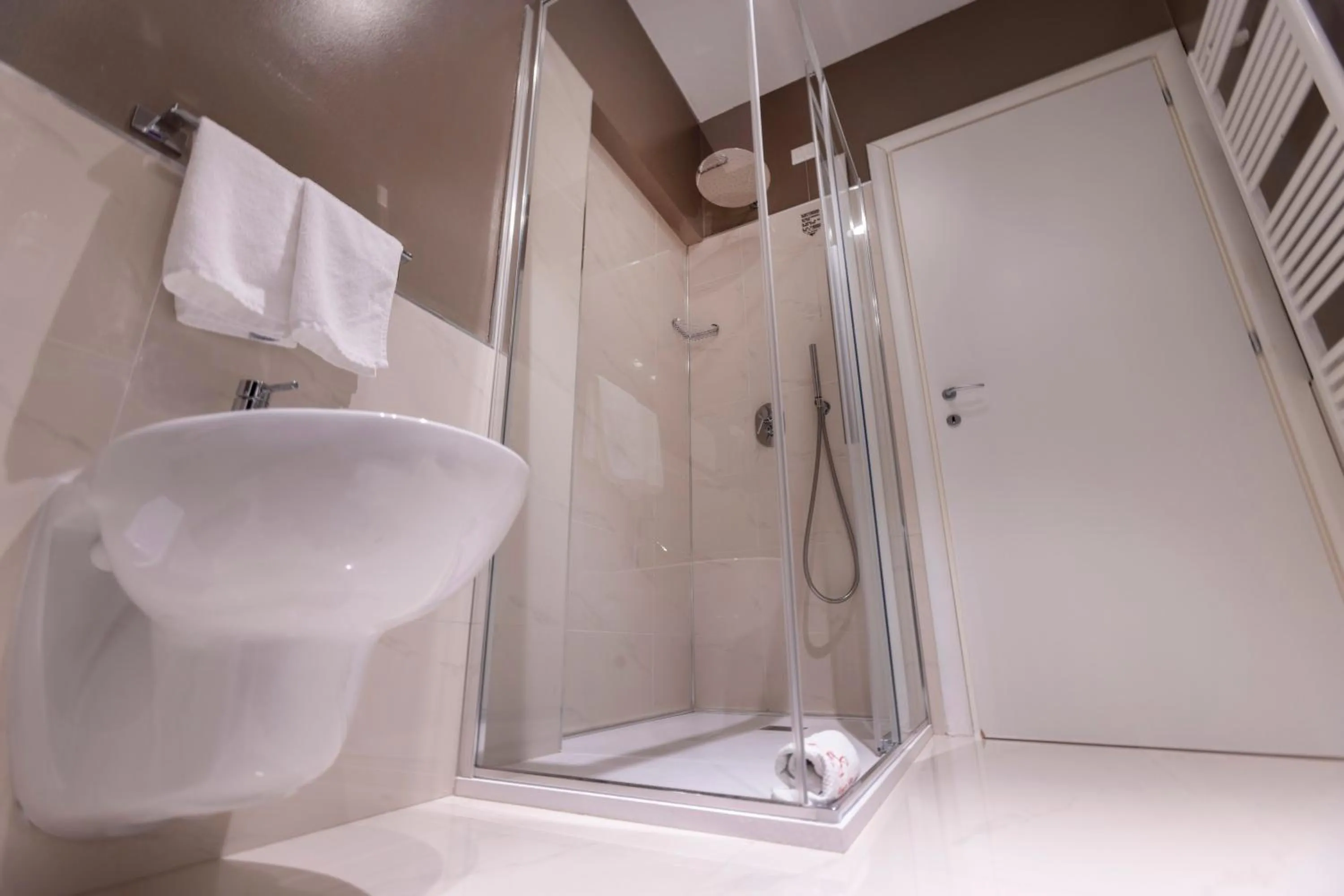 Bathroom in Opera Relais De Charme - Aparthotel