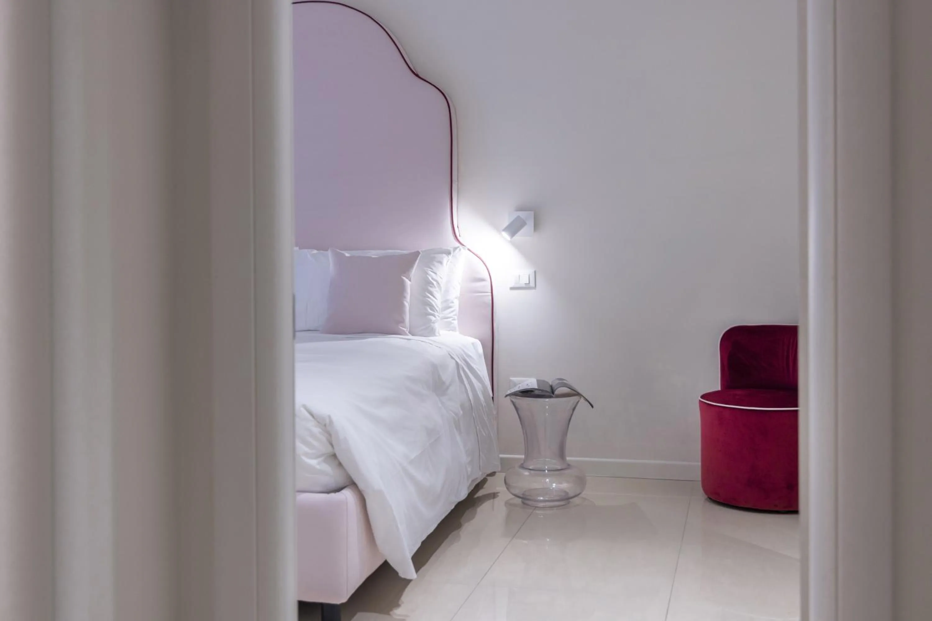 Bedroom, Bed in Opera Relais De Charme - Aparthotel