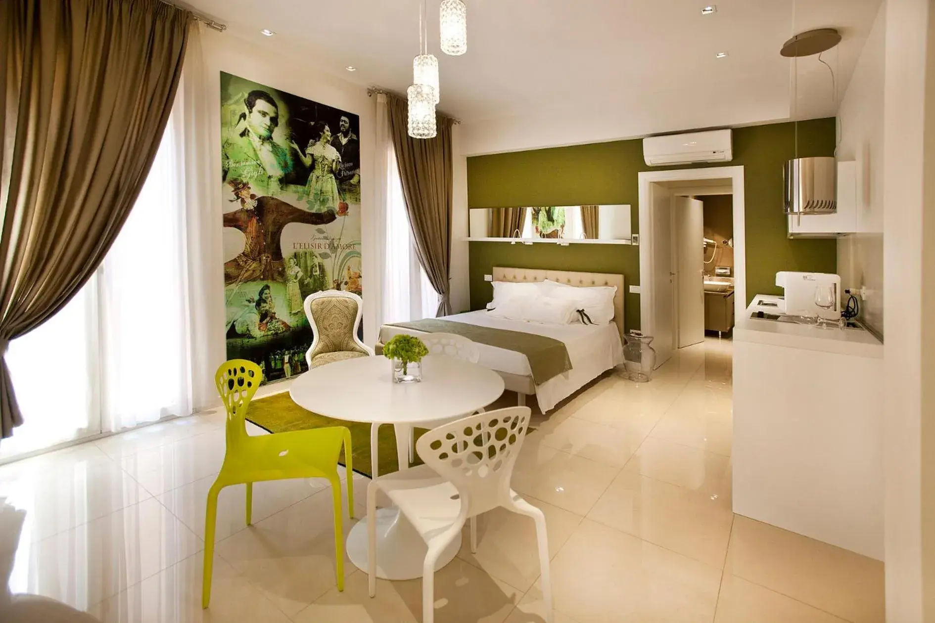 Photo of the whole room, Bed in Opera Relais De Charme - Aparthotel Photo of the whole room, Bed in Opera Relais De Charme - Aparthotel