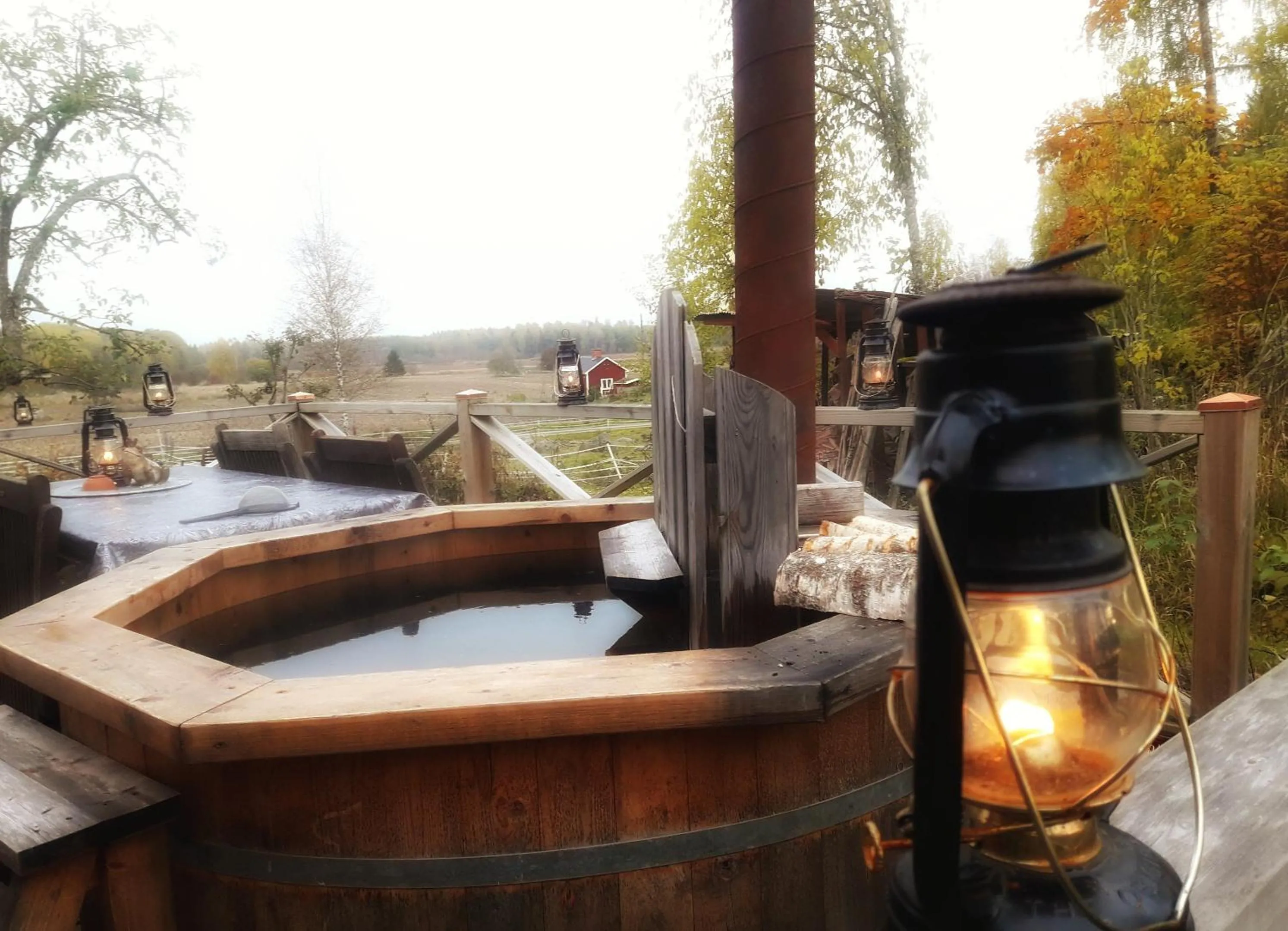 Hot Tub in Eden's Garden Cottages