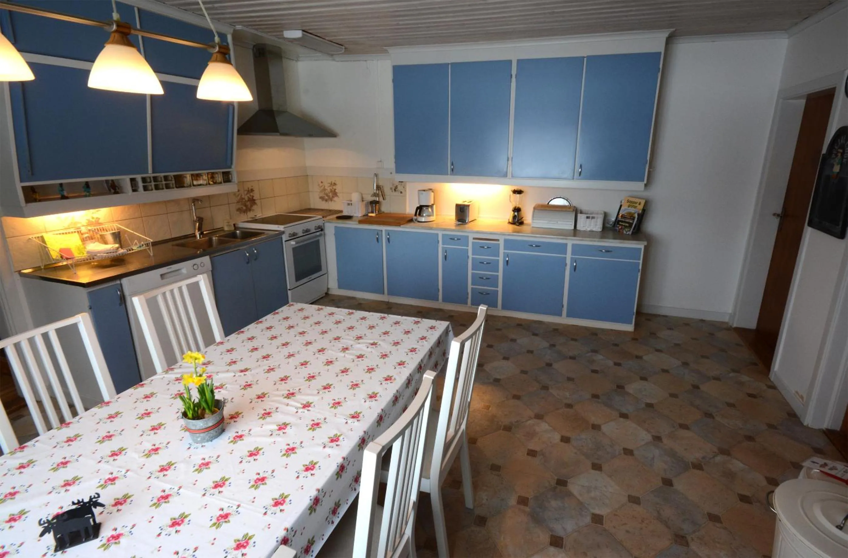 Coffee/tea facilities in Eden's Garden Cottages