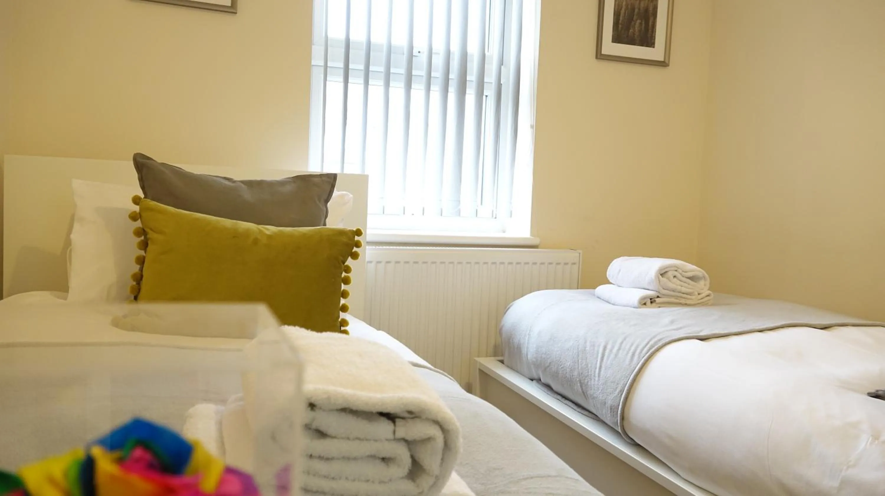 Bedroom, Bed in Heathrow Ensuite Rooms- Auto check in