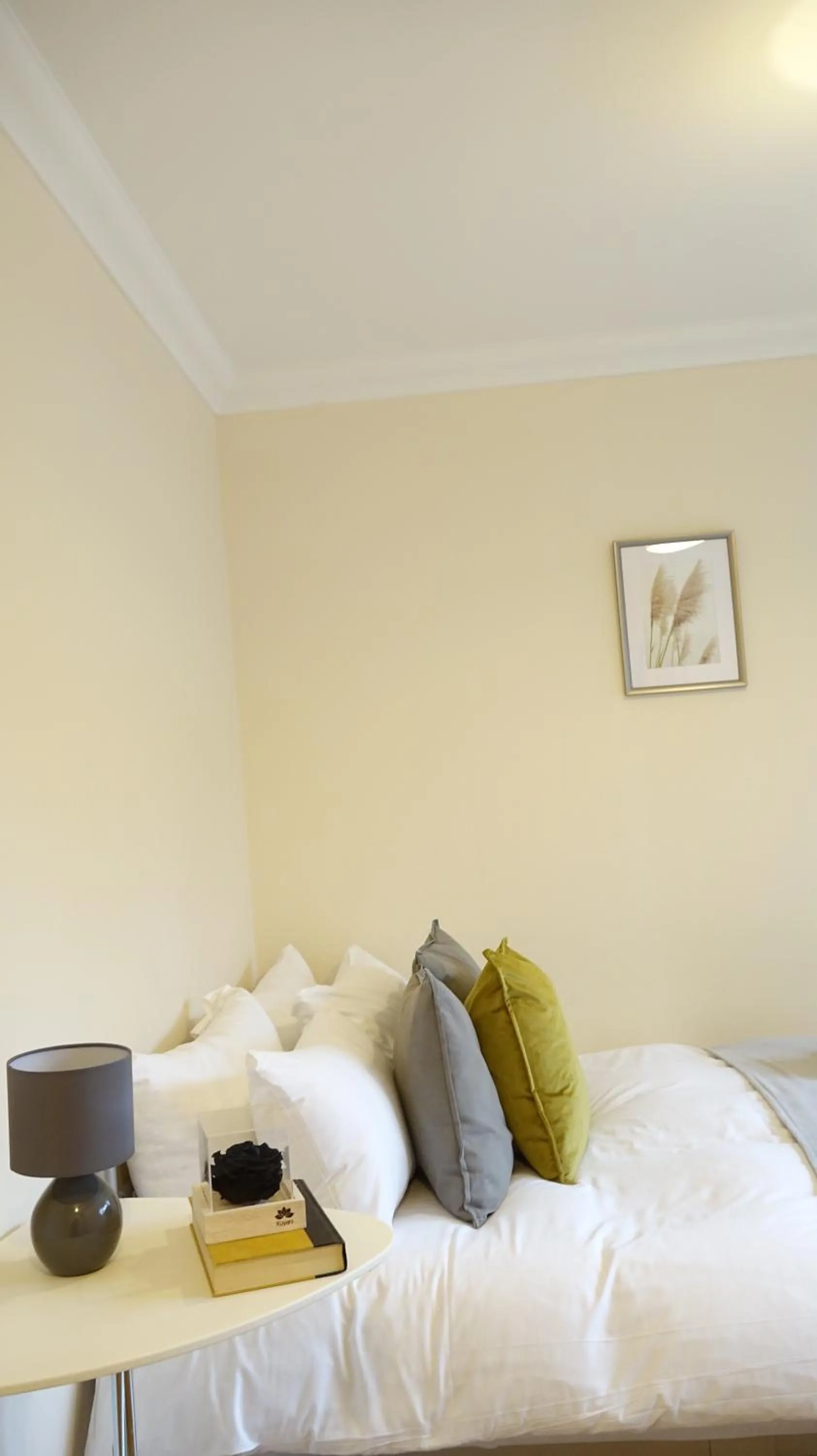 Bedroom, Bed in Heathrow Ensuite Rooms- Auto check in