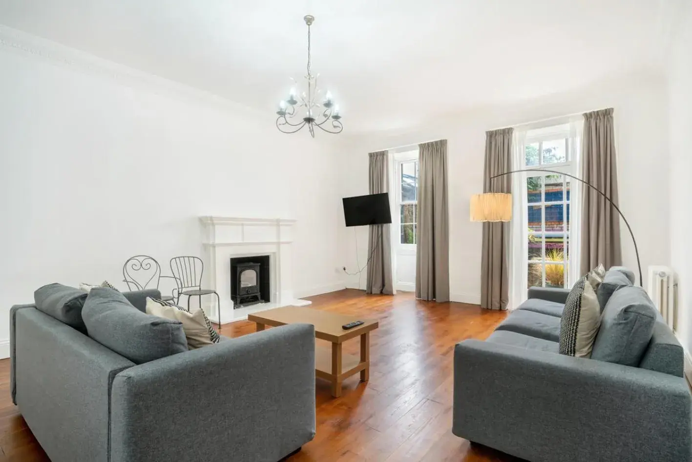 Living room in The Place Hotel Living room in The Place Hotel