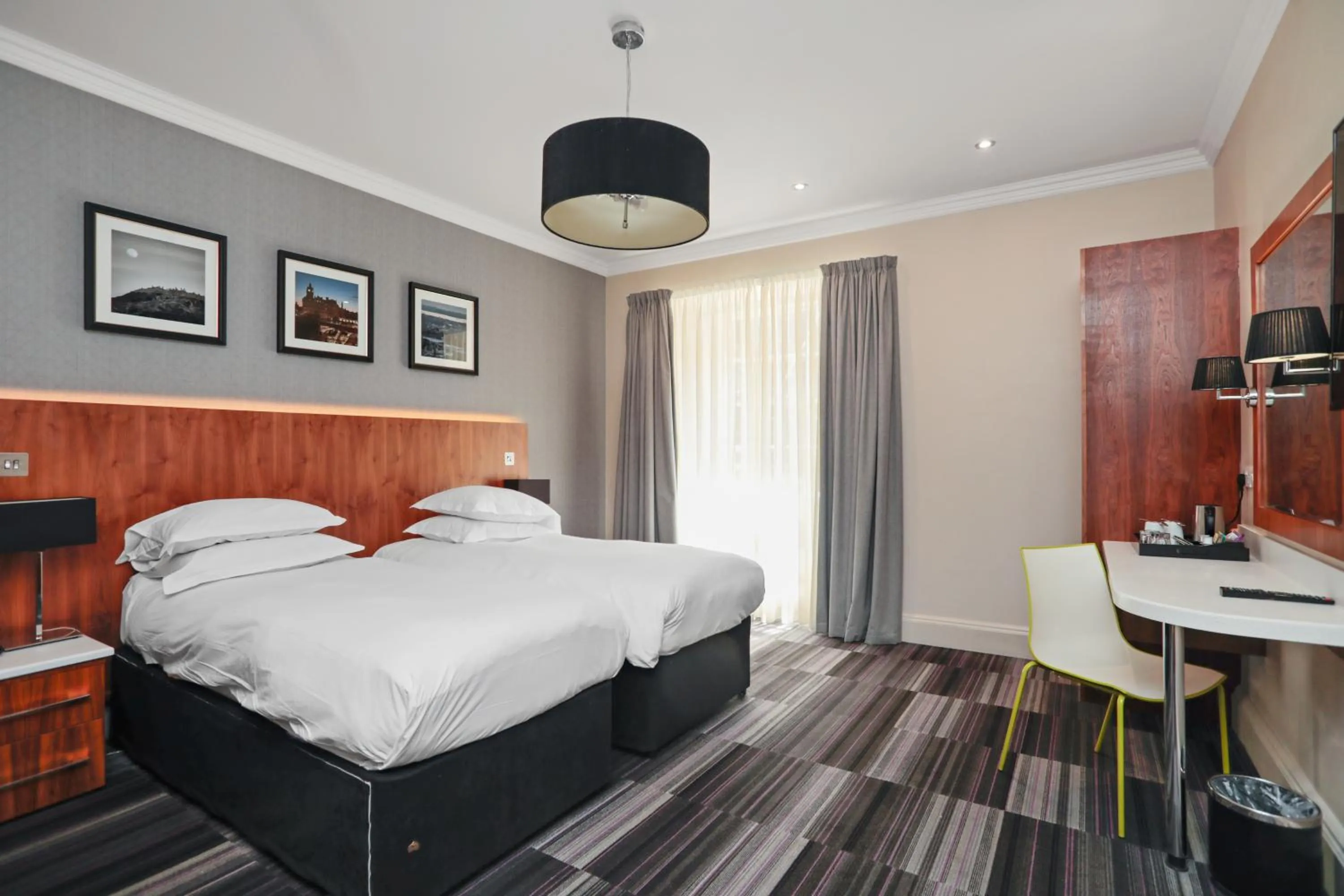 Bed in The Place Hotel