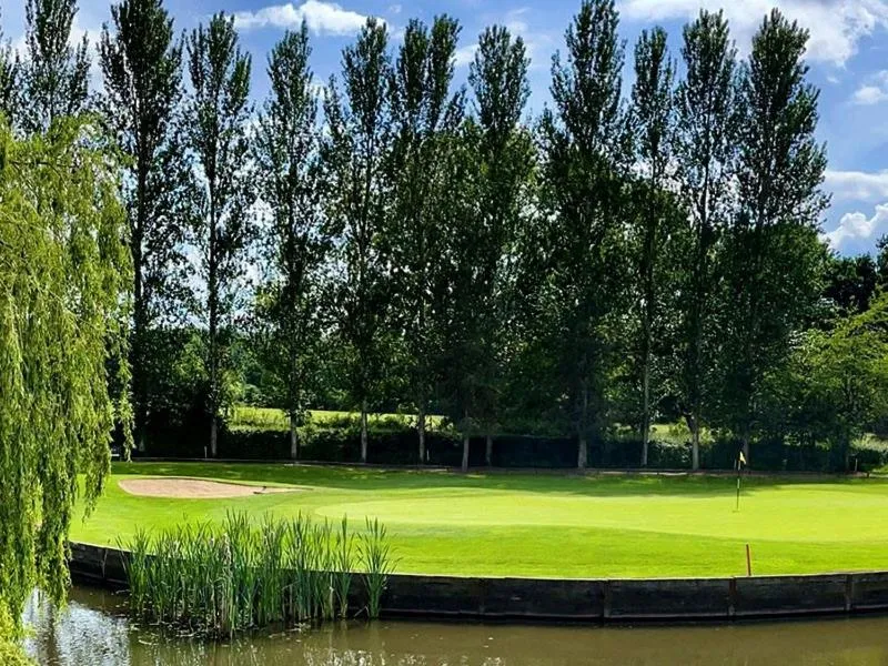 Golfcourse in Horsley Lodge