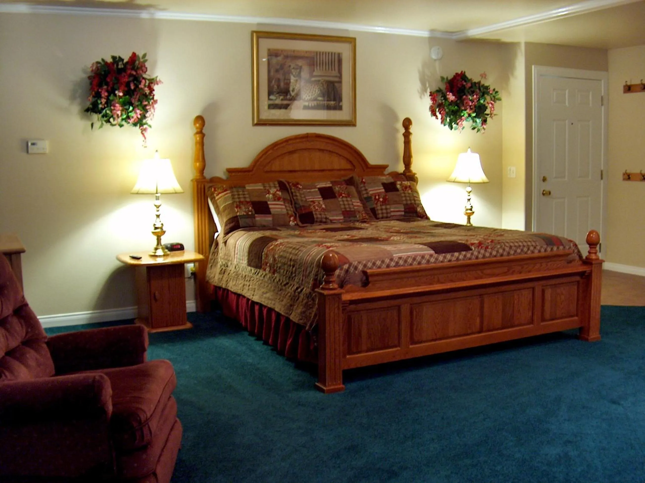 Bed in Giant Oaks Lodge