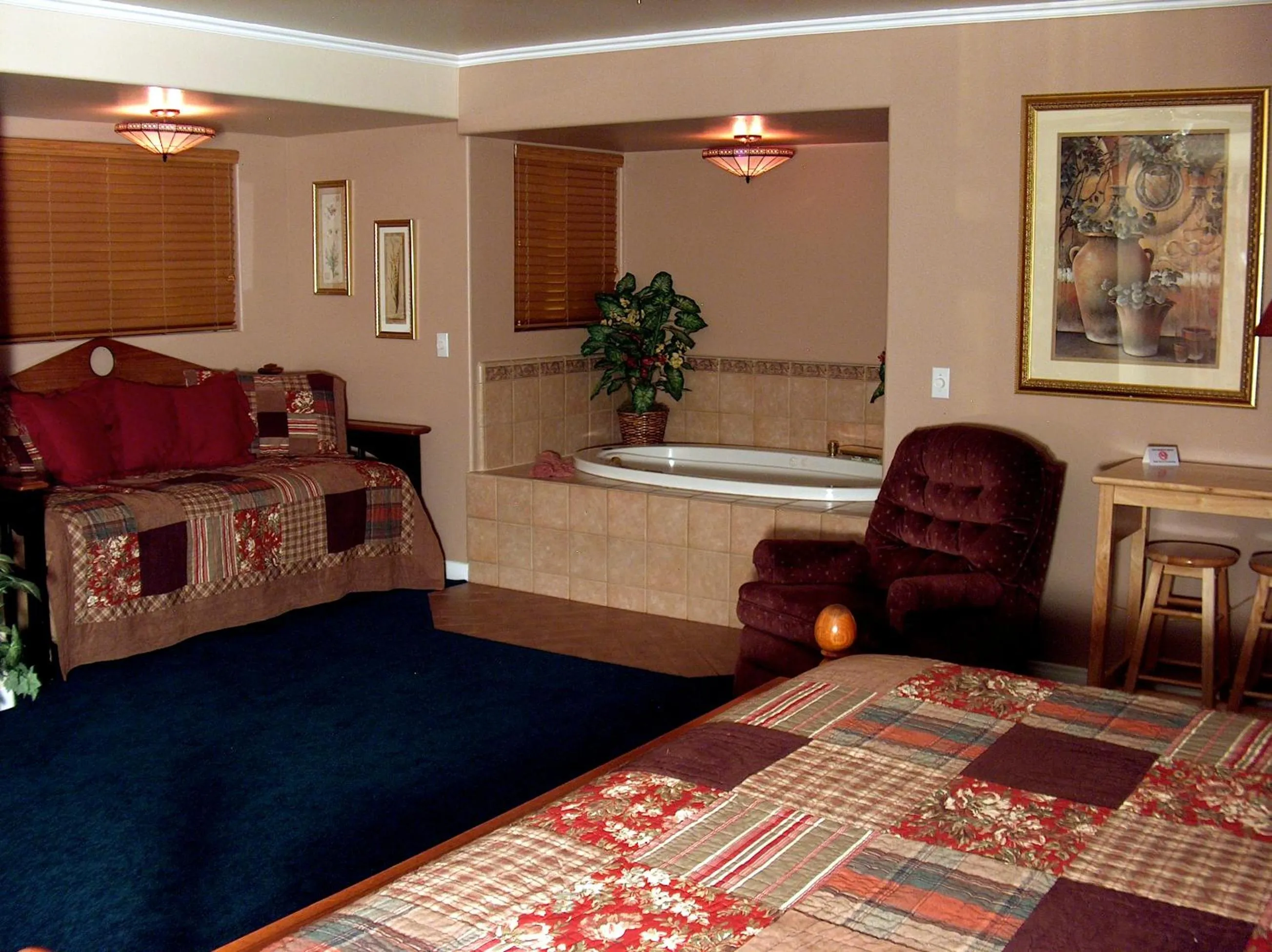 Bed in Giant Oaks Lodge