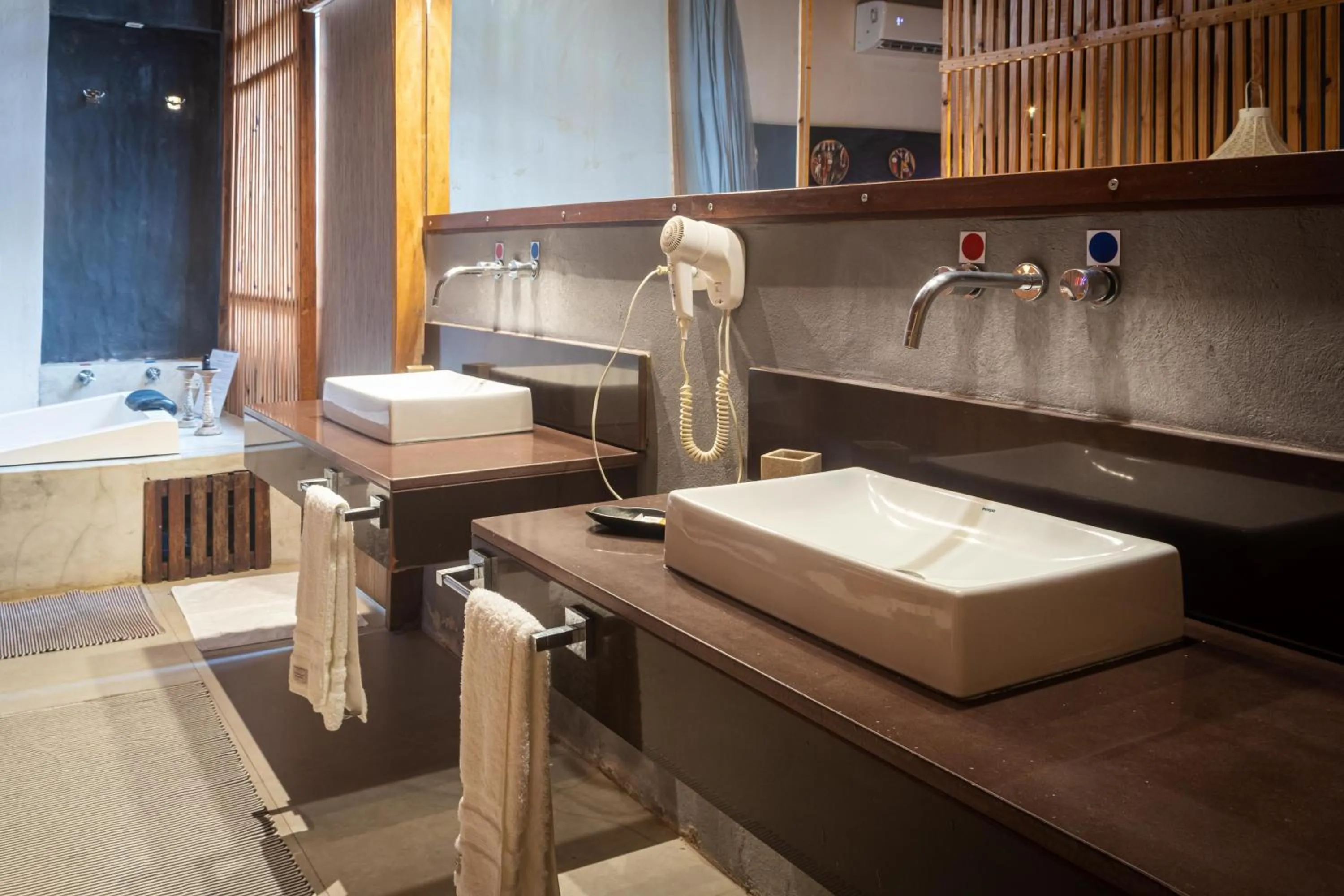 Hot Tub in Hotel Villaggio Tudo Bom