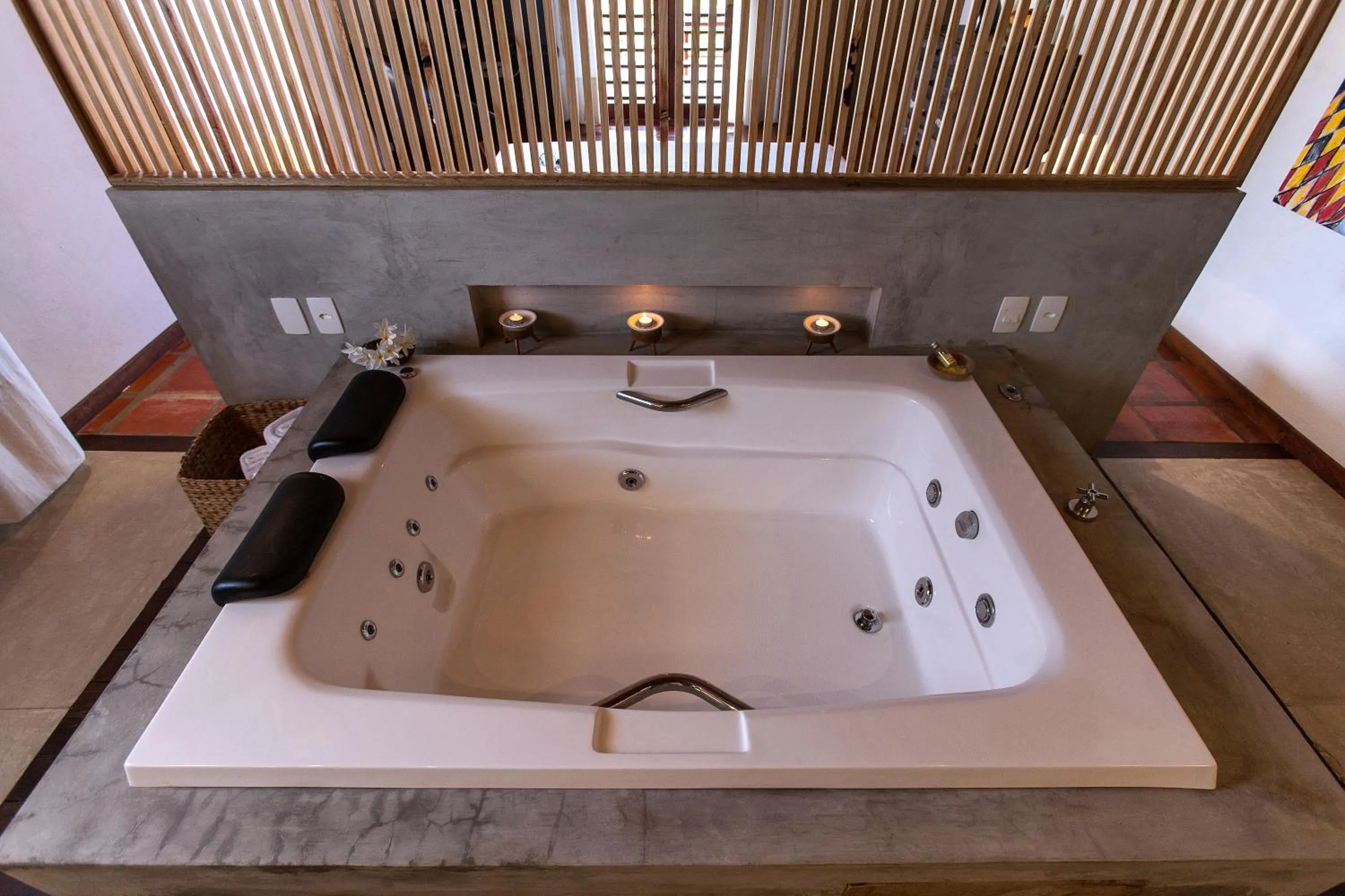 Hot Tub in Hotel Villaggio Tudo Bom