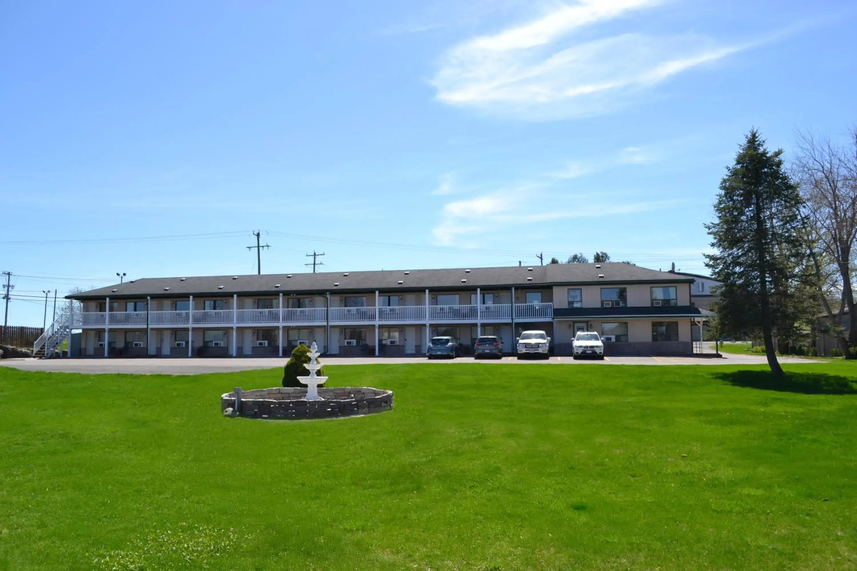 Property building in Motel 6 Campbellford, ON Property building in Motel 6 Campbellford, ON