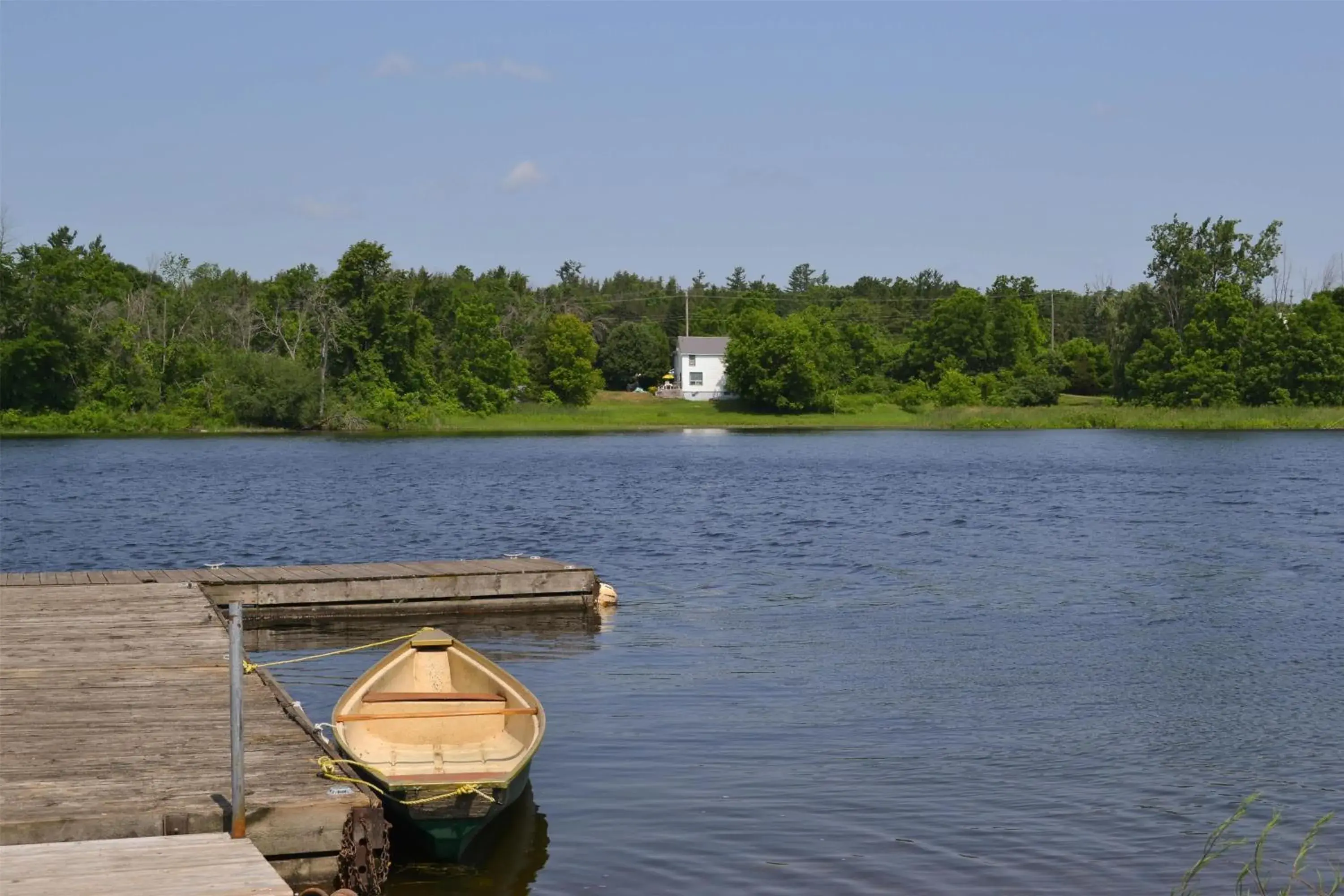 Property building in Motel 6 Campbellford, ON Property building in Motel 6 Campbellford, ON