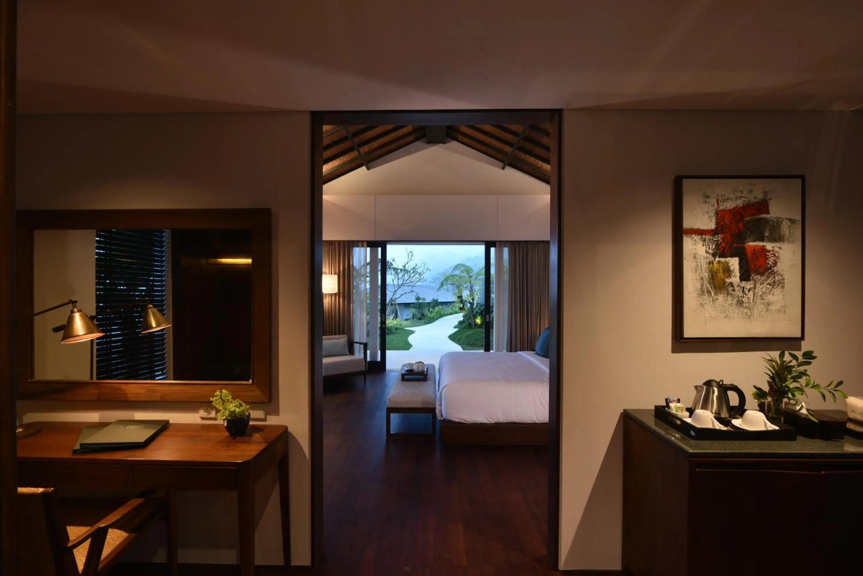Bed in Alta Vista Mountain Villa Bali