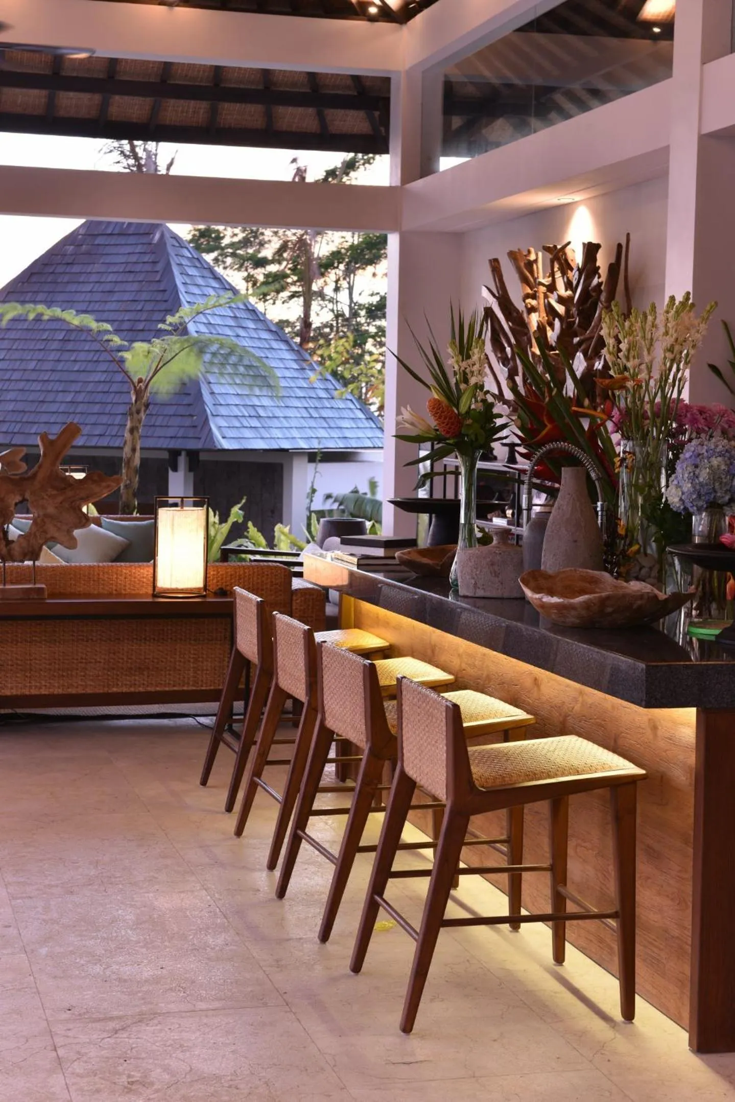 Restaurant/places to eat in Alta Vista Mountain Villa Bali