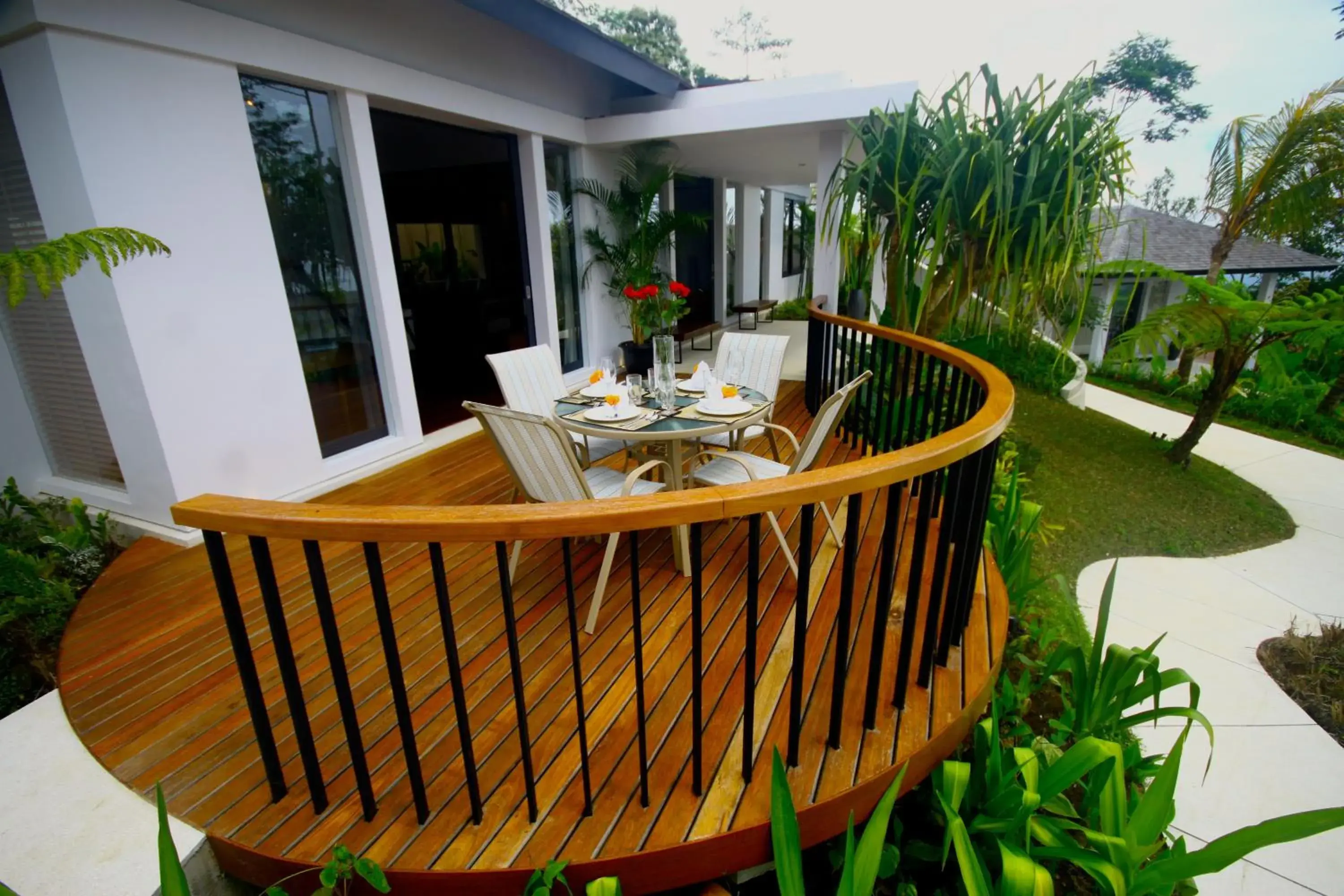 Five-Bedroom Villa in Alta Vista Mountain Villa Bali Five-Bedroom Villa in Alta Vista Mountain Villa Bali