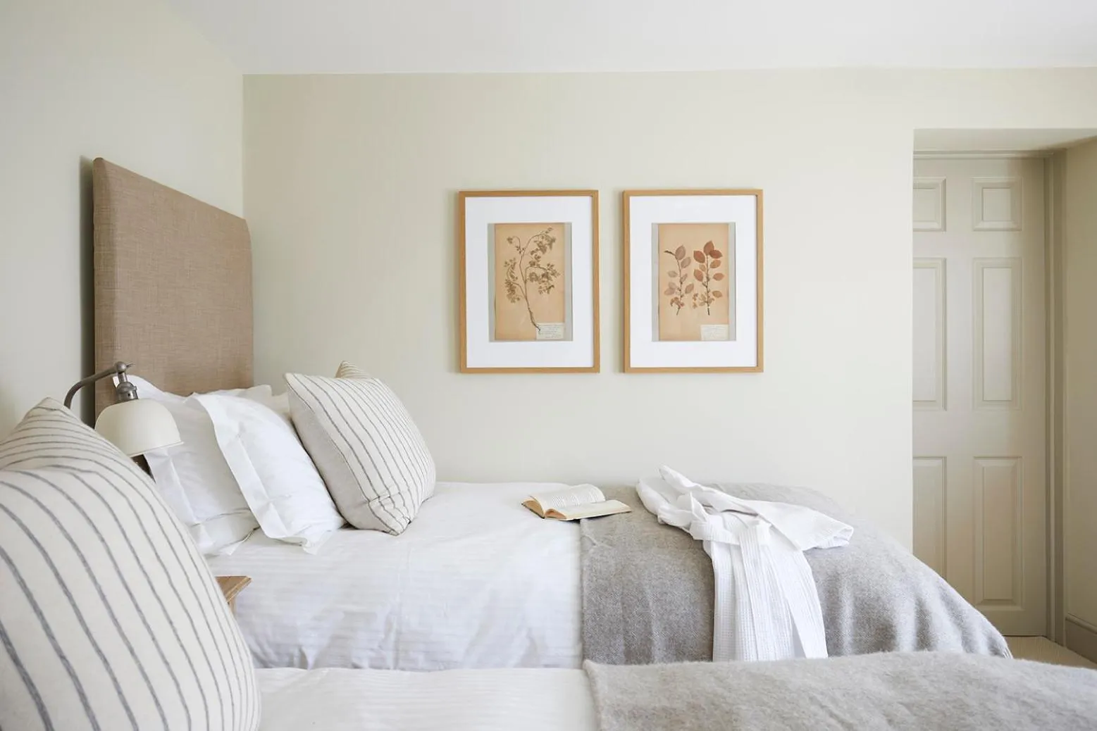 Twin Room in Rockstone Cottage