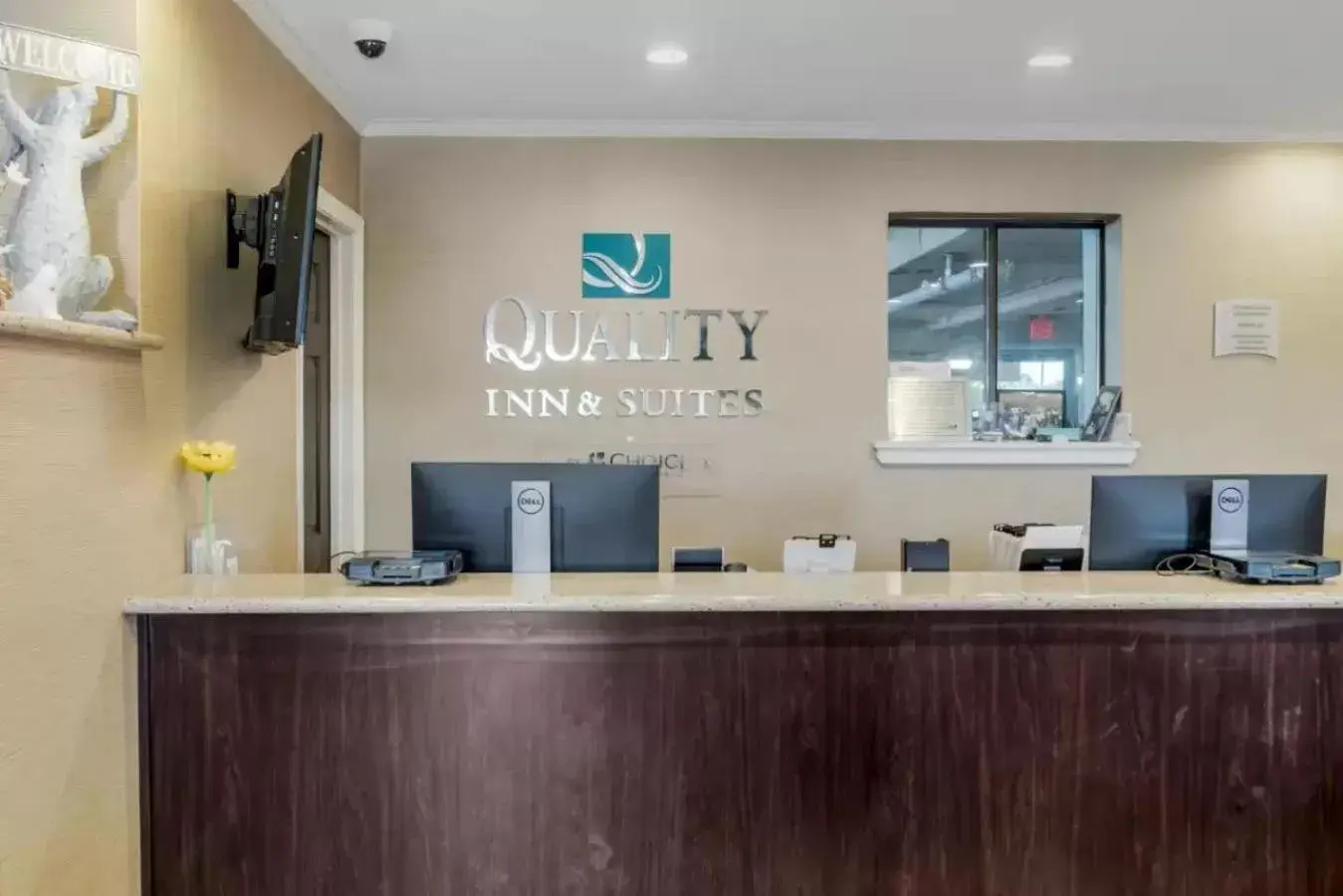 Lobby or reception in Quality Inn & Suites Oceanblock Lobby or reception in Quality Inn & Suites Oceanblock