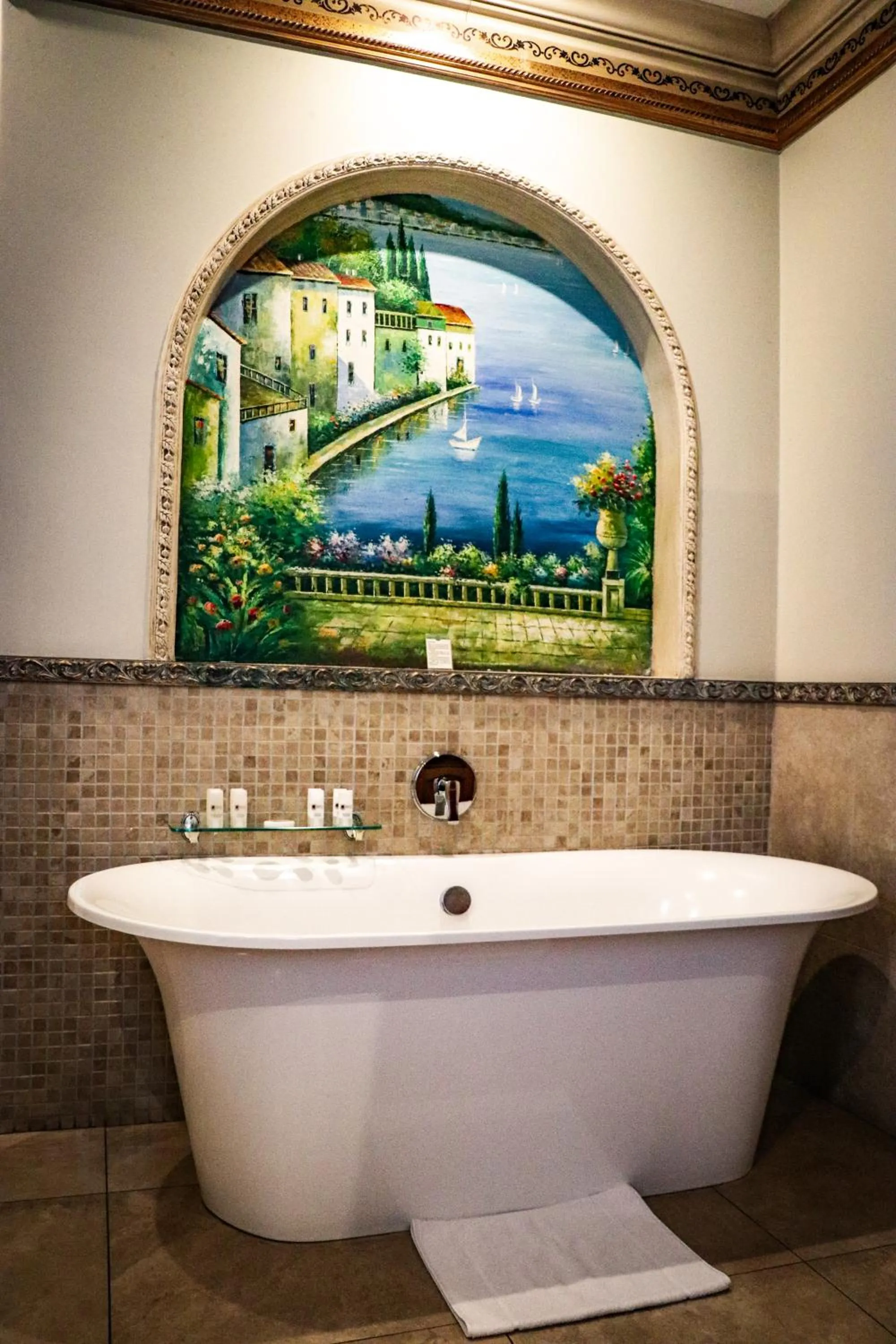 Shower in Three Rivers Lodge and Villas