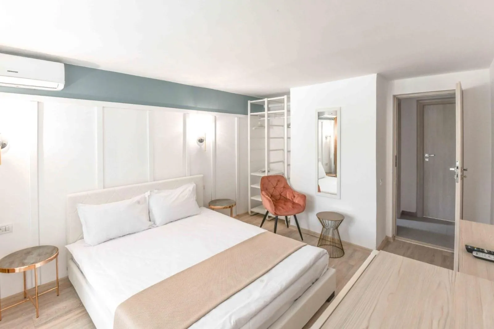 Bed in Hotel Dana Resort