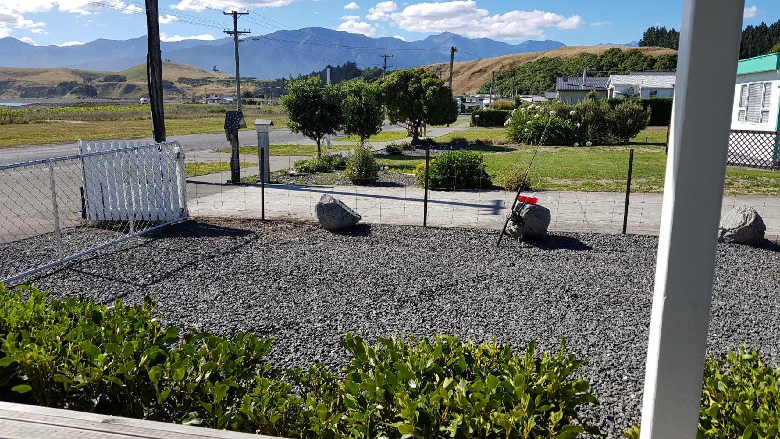 Mountain view in K'orca Cottage by the Sea