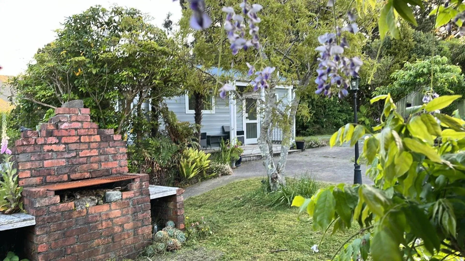 Property building in Incline Cottage