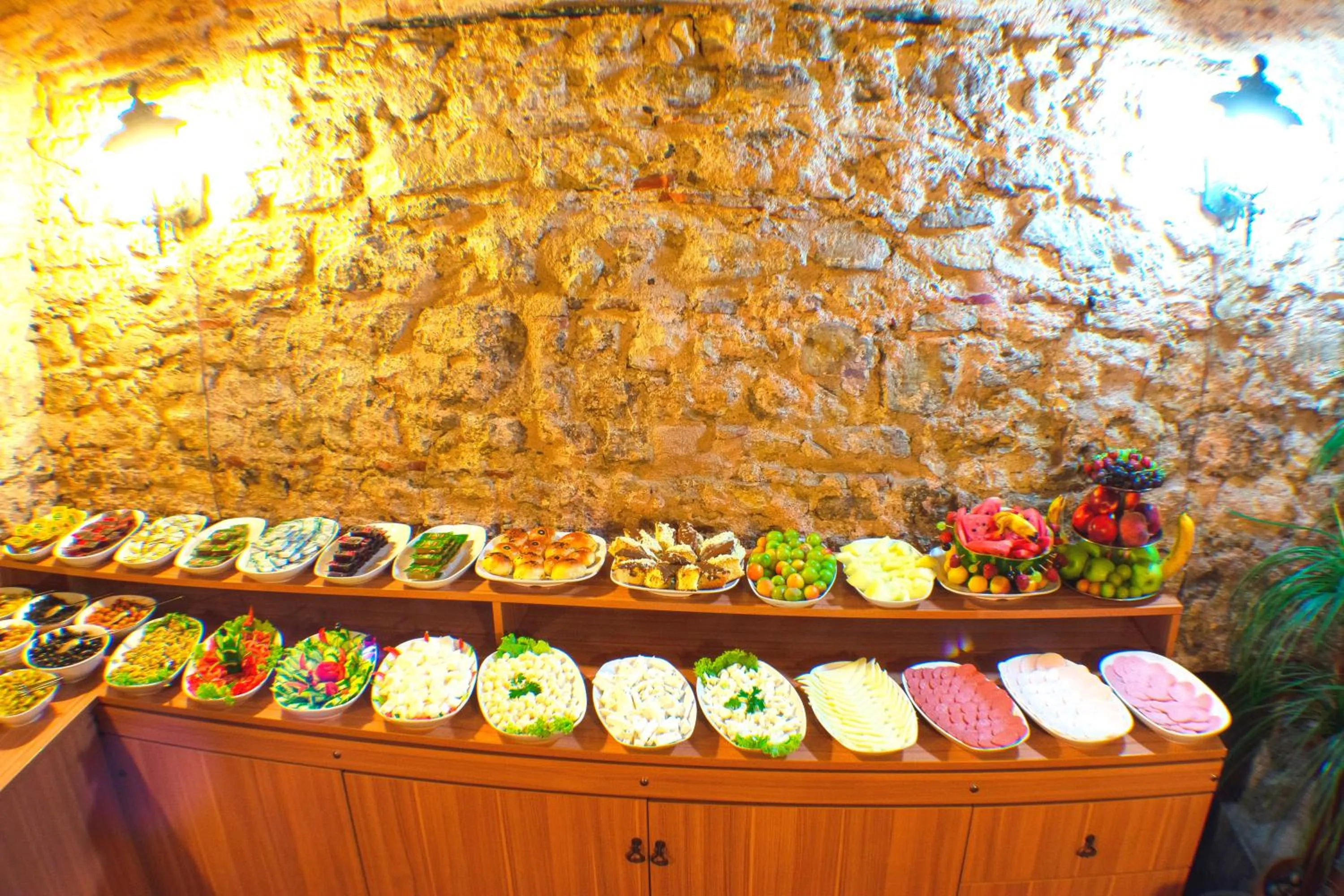 Buffet breakfast in Gedikpasa Konagi Hotel