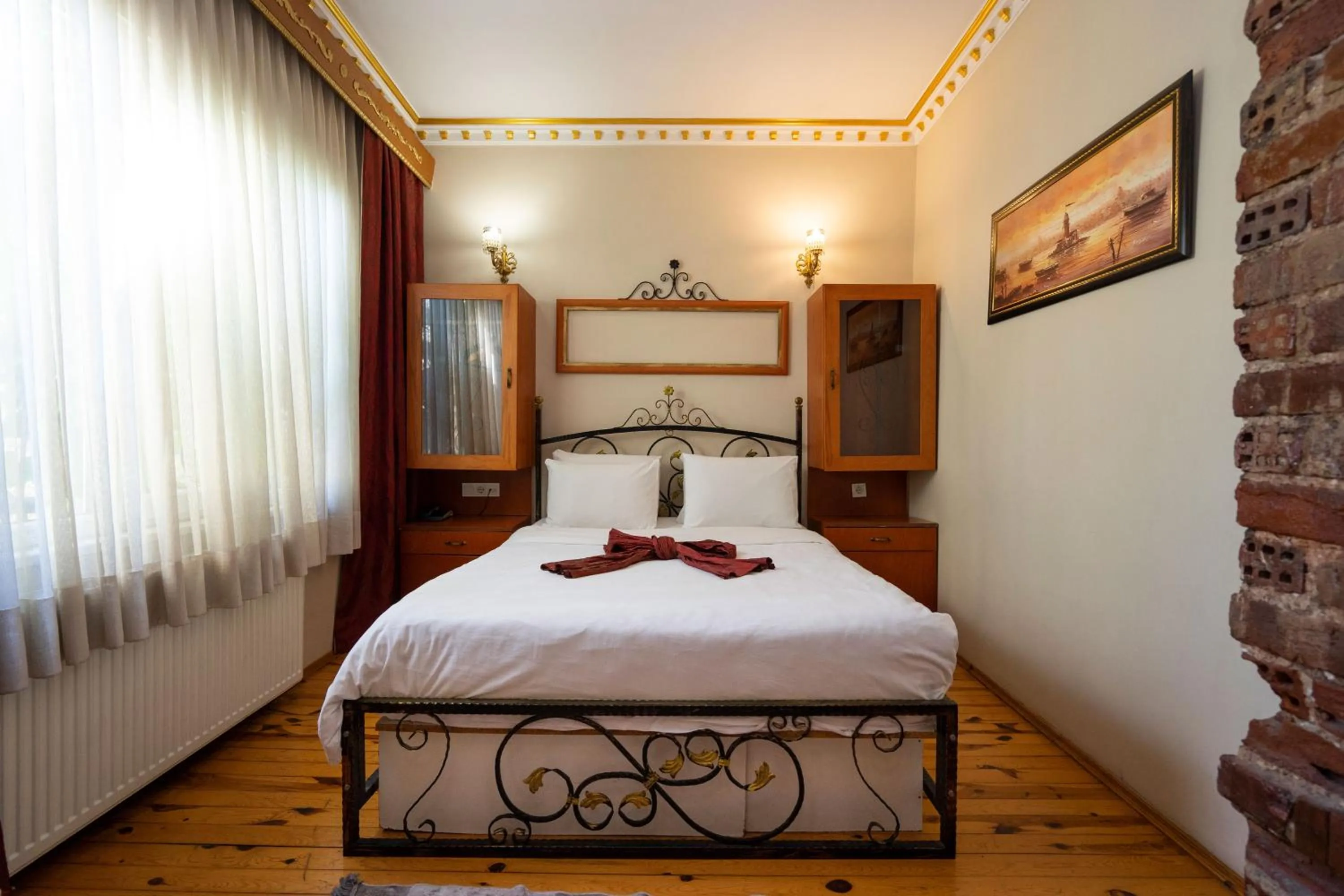 Bed in Gedikpasa Konagi Hotel