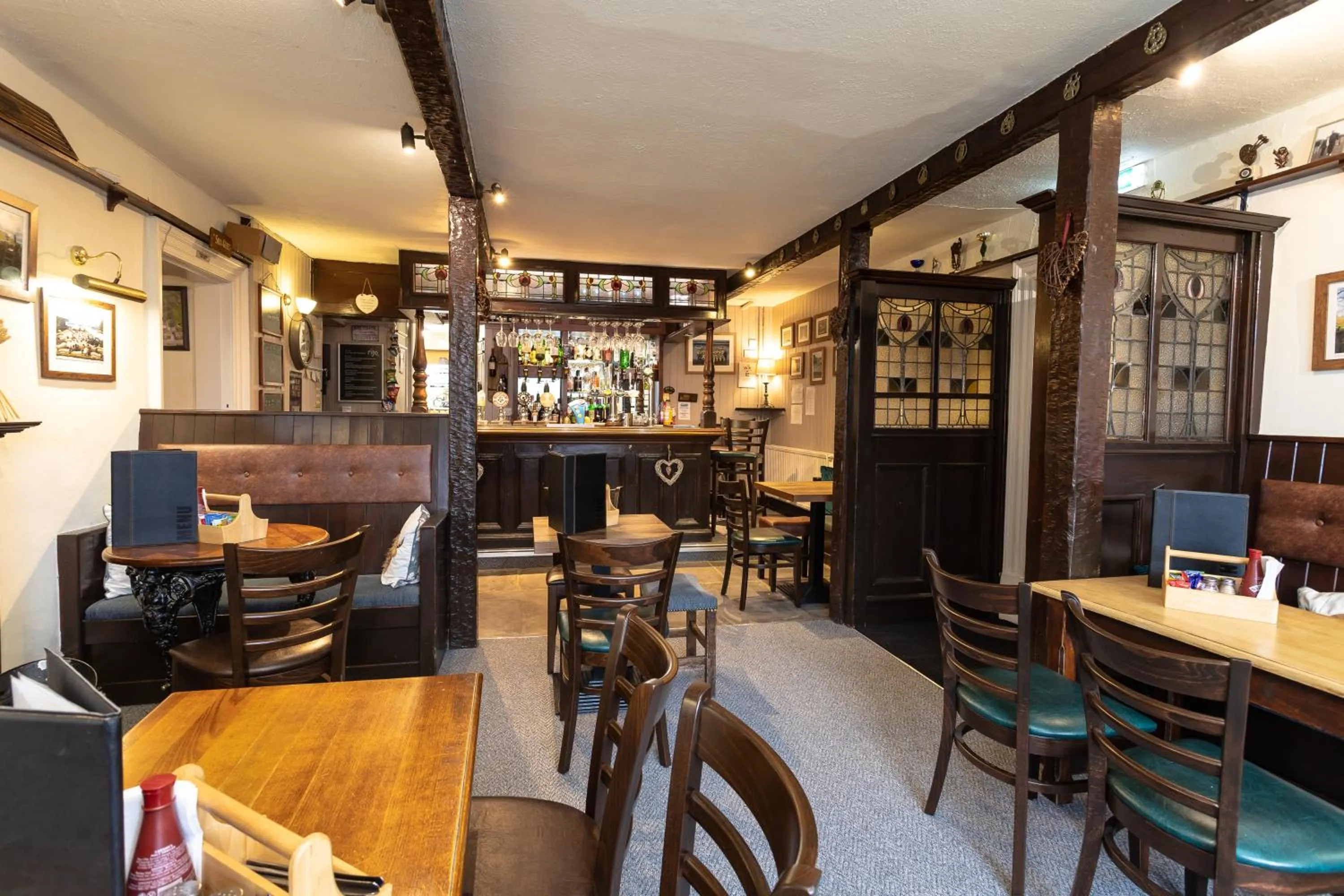 Restaurant/places to eat in The Wheatsheaf Inn
