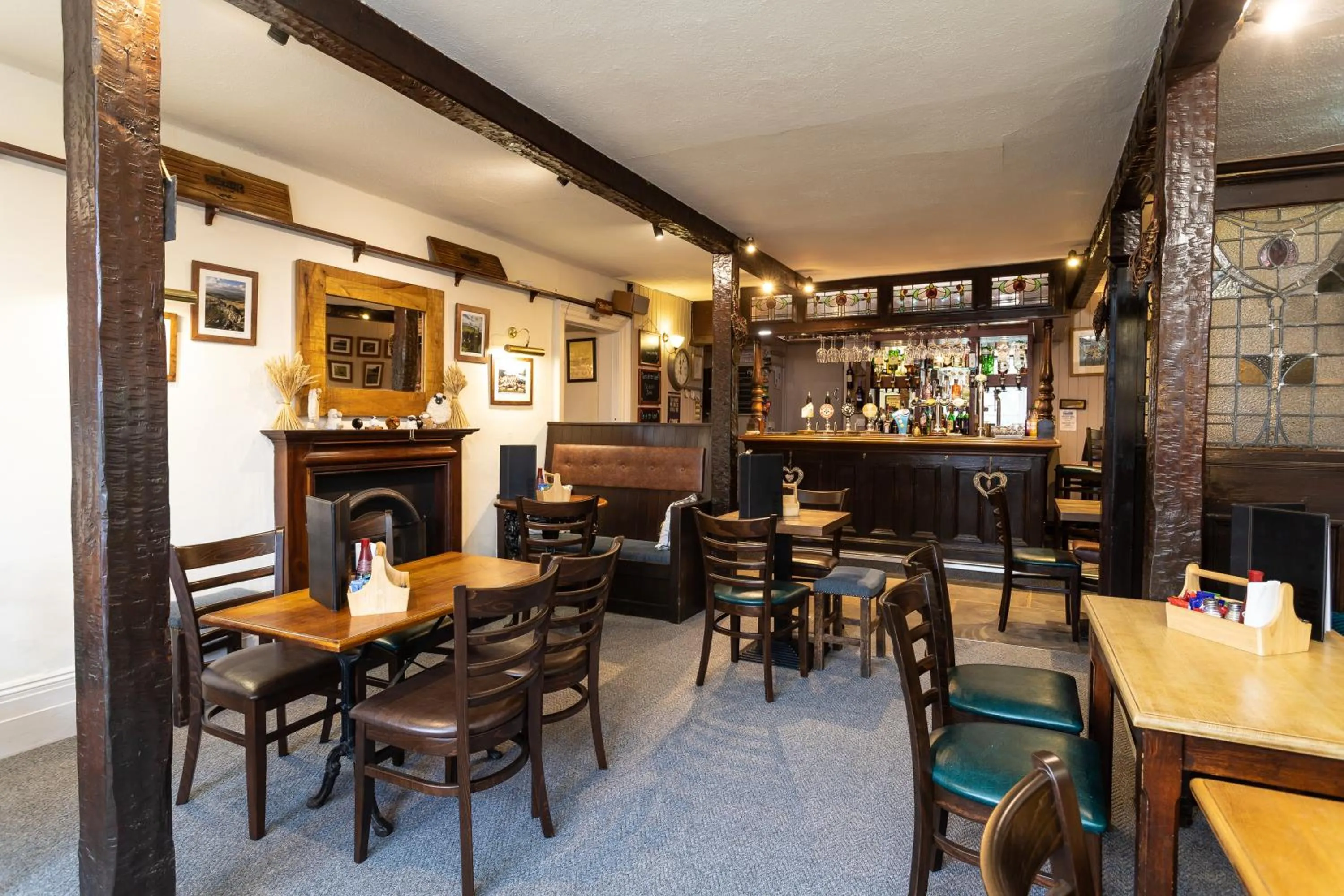 Restaurant/places to eat in The Wheatsheaf Inn