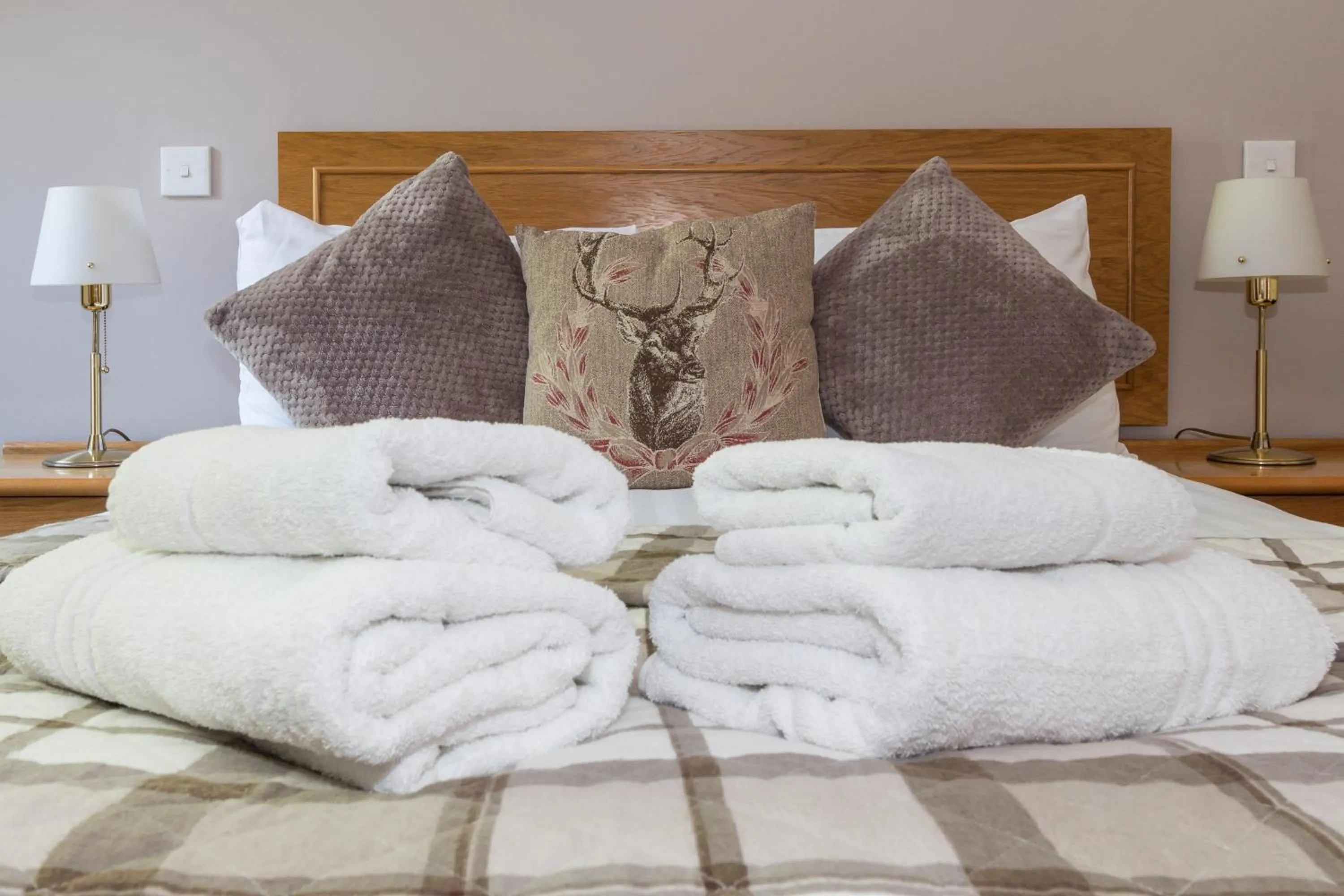 Bed in The Wheatsheaf Inn