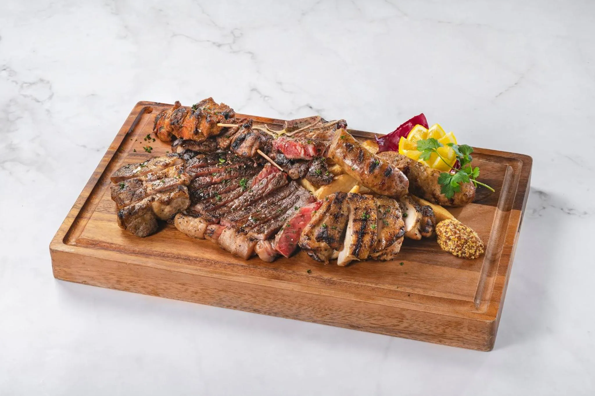 Restaurant/places to eat in Holiday Inn & Suites Shin Osaka by IHG