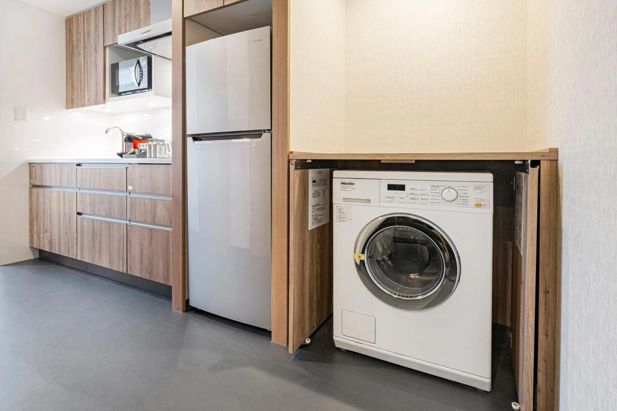 Photo of the whole room in Holiday Inn & Suites Shin Osaka by IHG