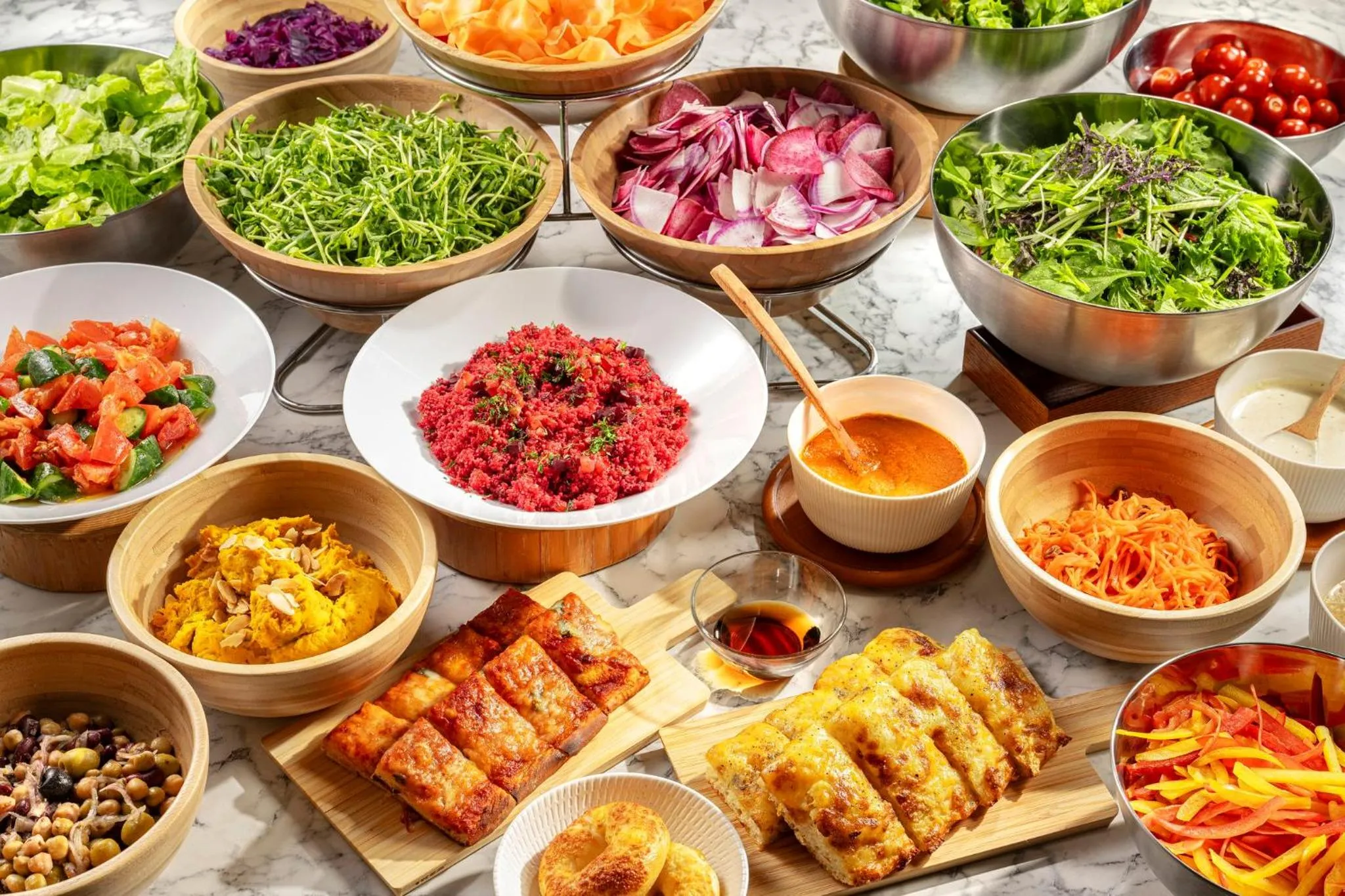 Restaurant/places to eat in Holiday Inn & Suites Shin Osaka by IHG