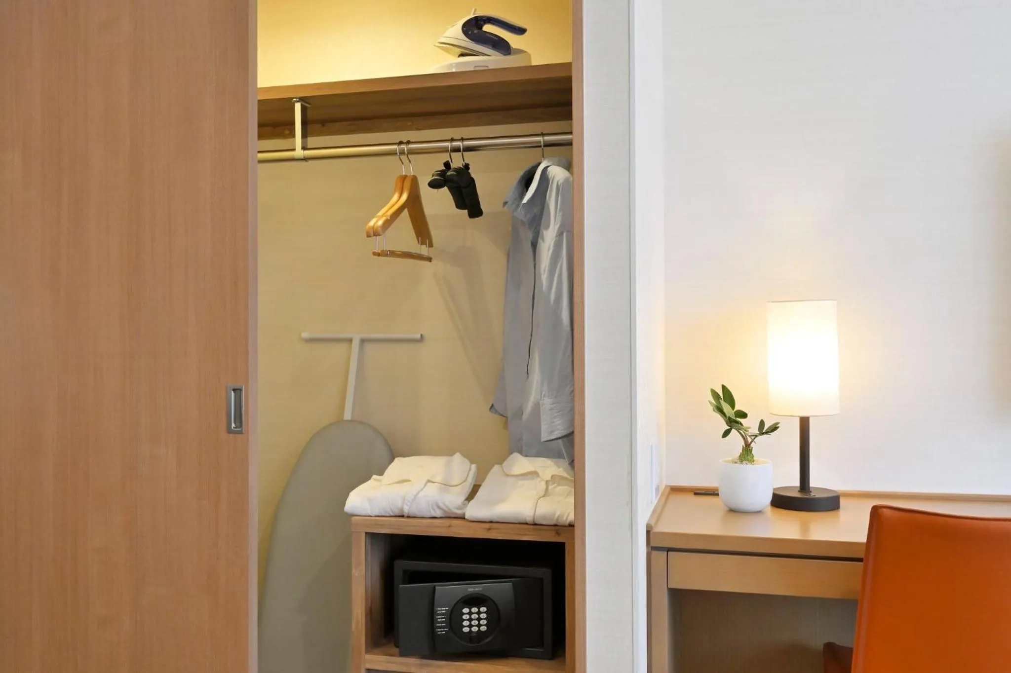 Photo of the whole room in Holiday Inn & Suites Shin Osaka by IHG