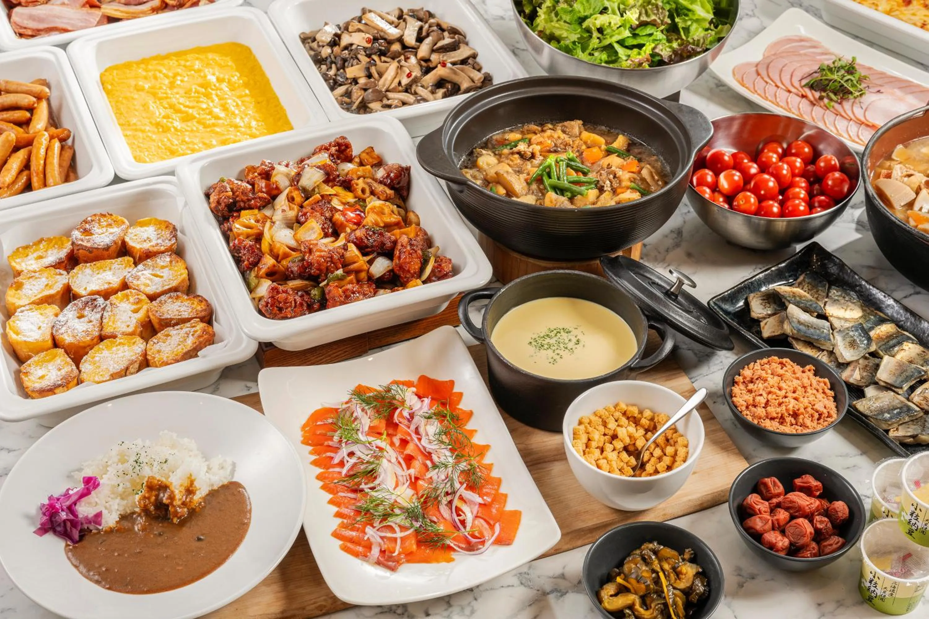 Buffet breakfast in Holiday Inn & Suites Shin Osaka by IHG