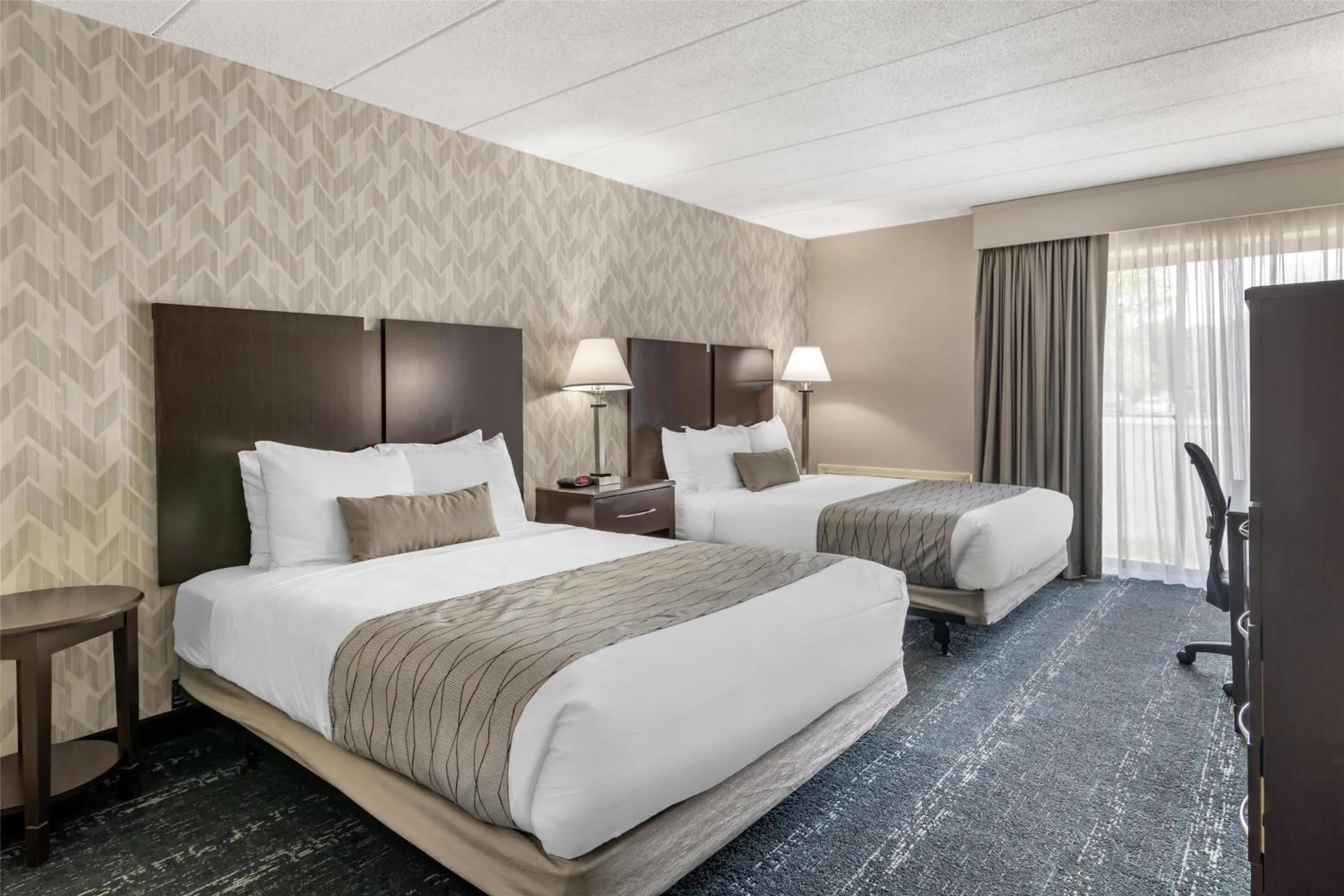 Bedroom, Bed in Best Western Plus Keene Hotel