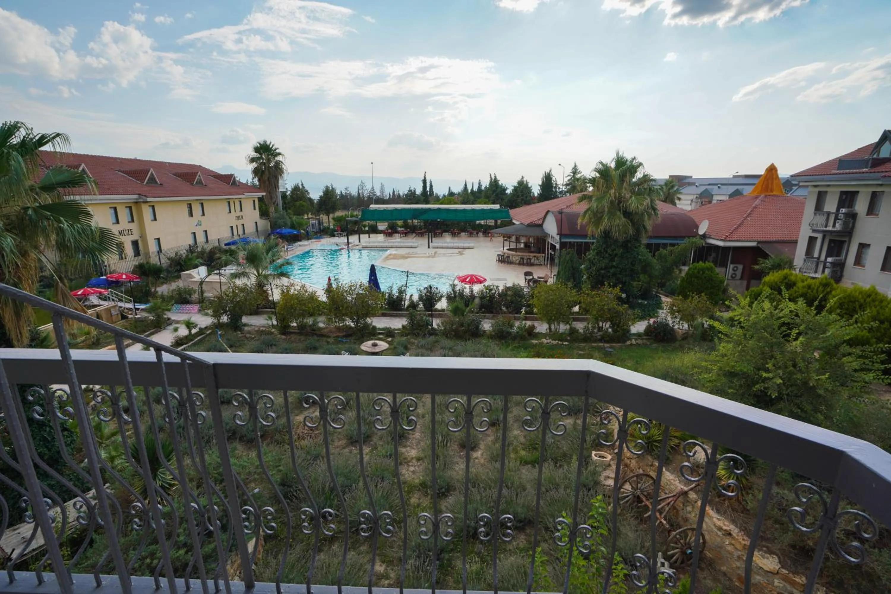 Property building in Halıcı Hotel Resort & SPA