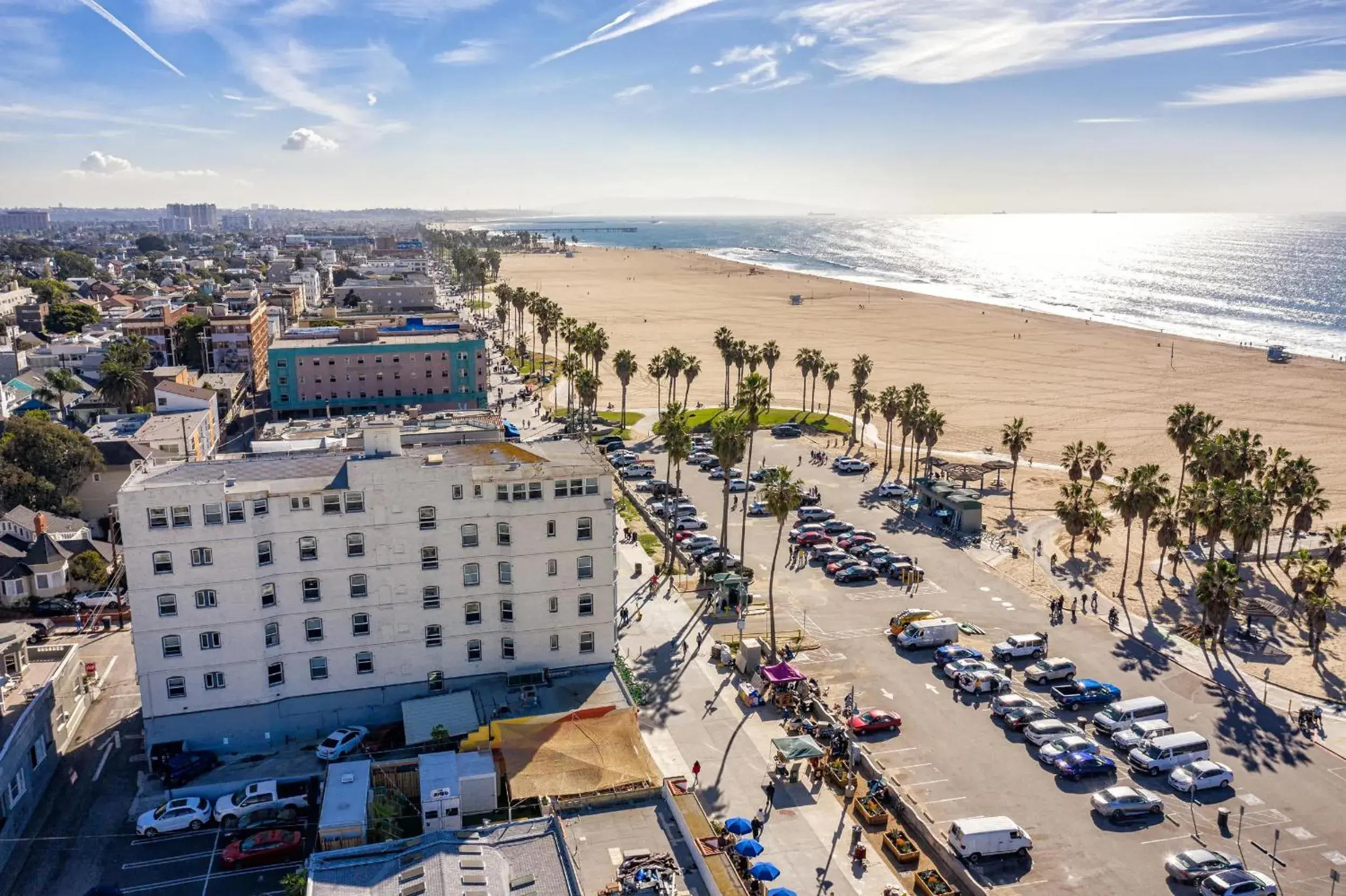 Facade/entrance in AIR Venice on the Beach Facade/entrance in AIR Venice on the Beach