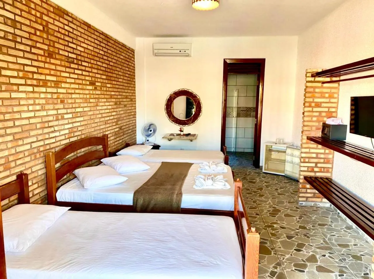 Photo of the whole room, Bed in Hotel e Pousada Cumbuco Guesthouse