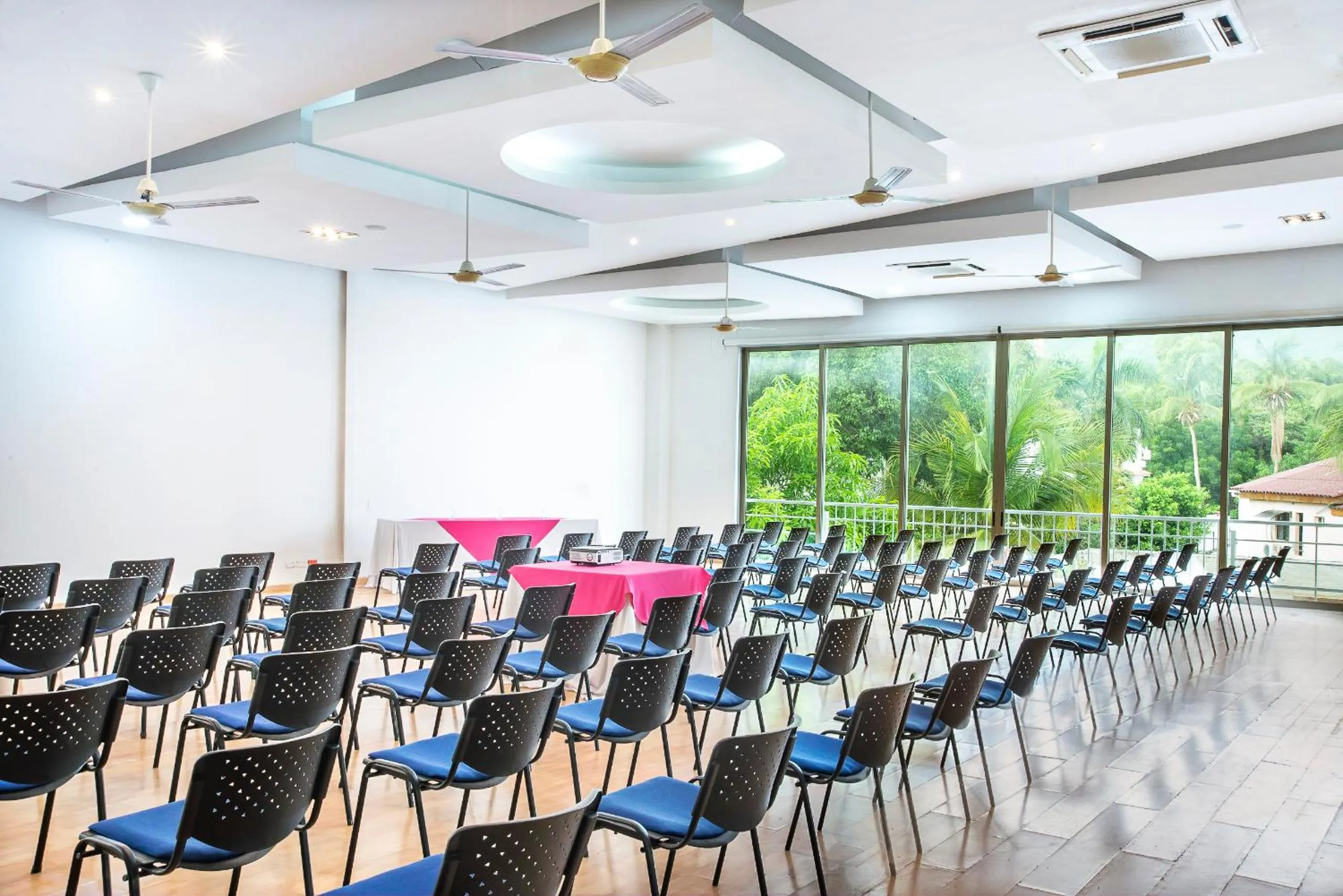 Meeting/conference room in Hotel Santorini Resort