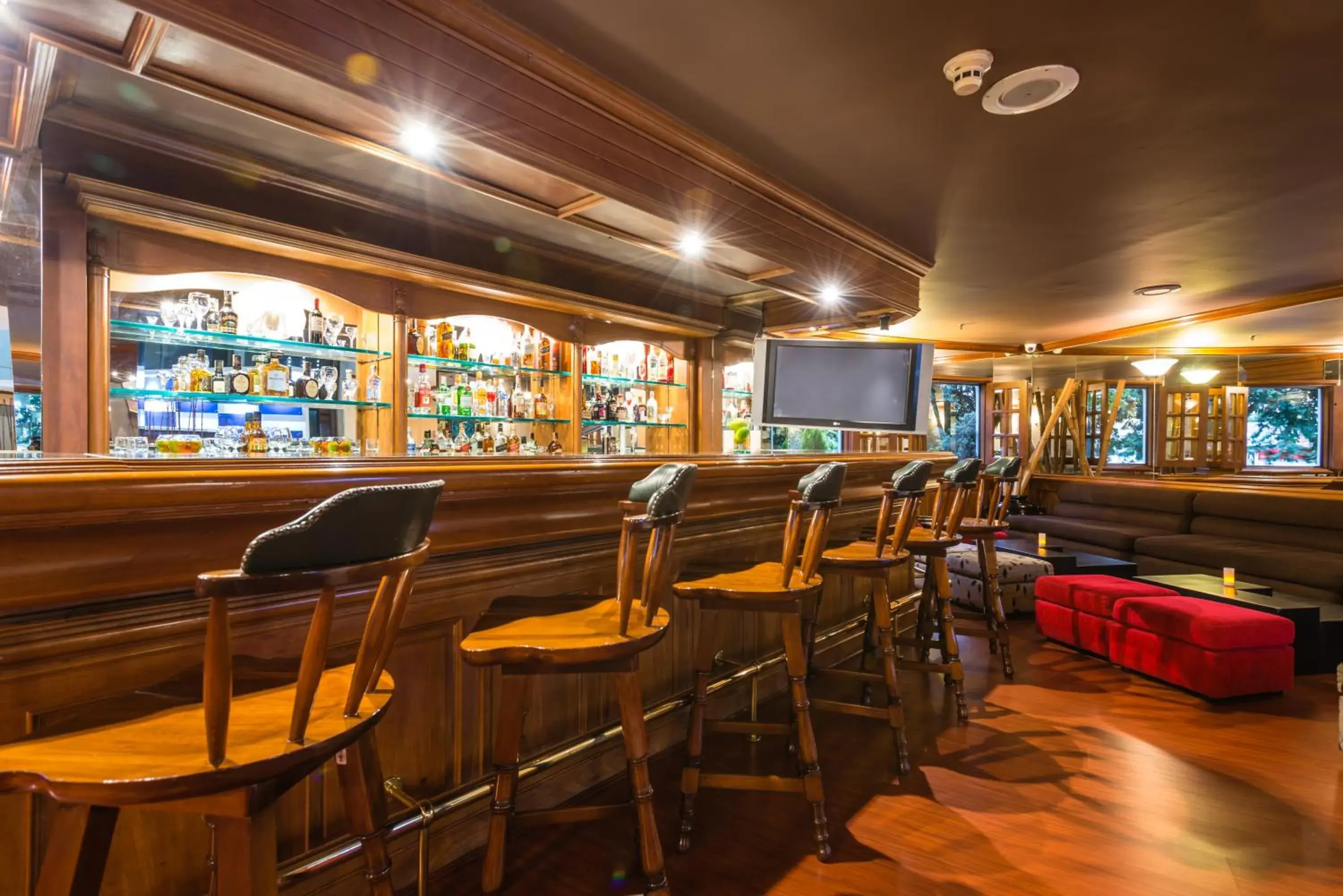 Lounge or bar in Hotel Bogotá Regency Usaquén Lounge or bar in Hotel Bogotá Regency Usaquén