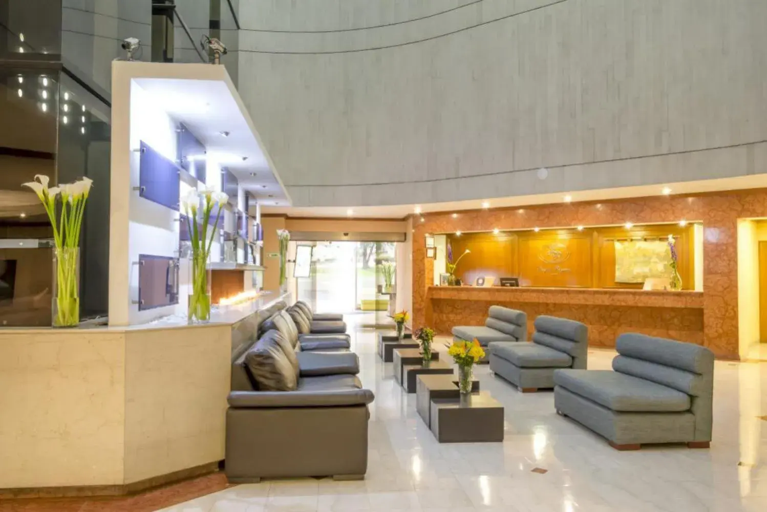 Lobby or reception in Hotel Bogotá Regency Usaquén Lobby or reception in Hotel Bogotá Regency Usaquén