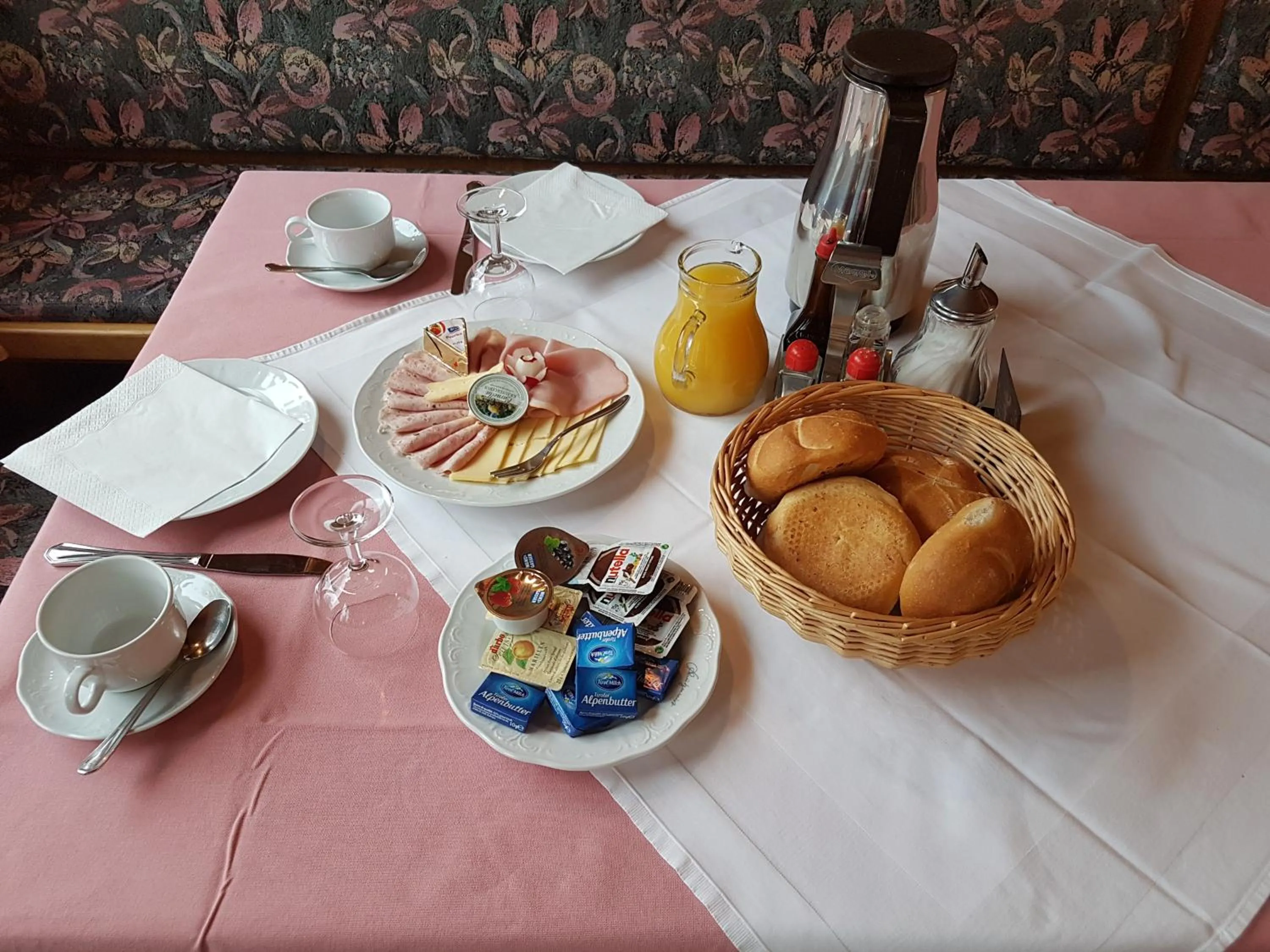 Food and drinks in Gasthof Schützenwirt