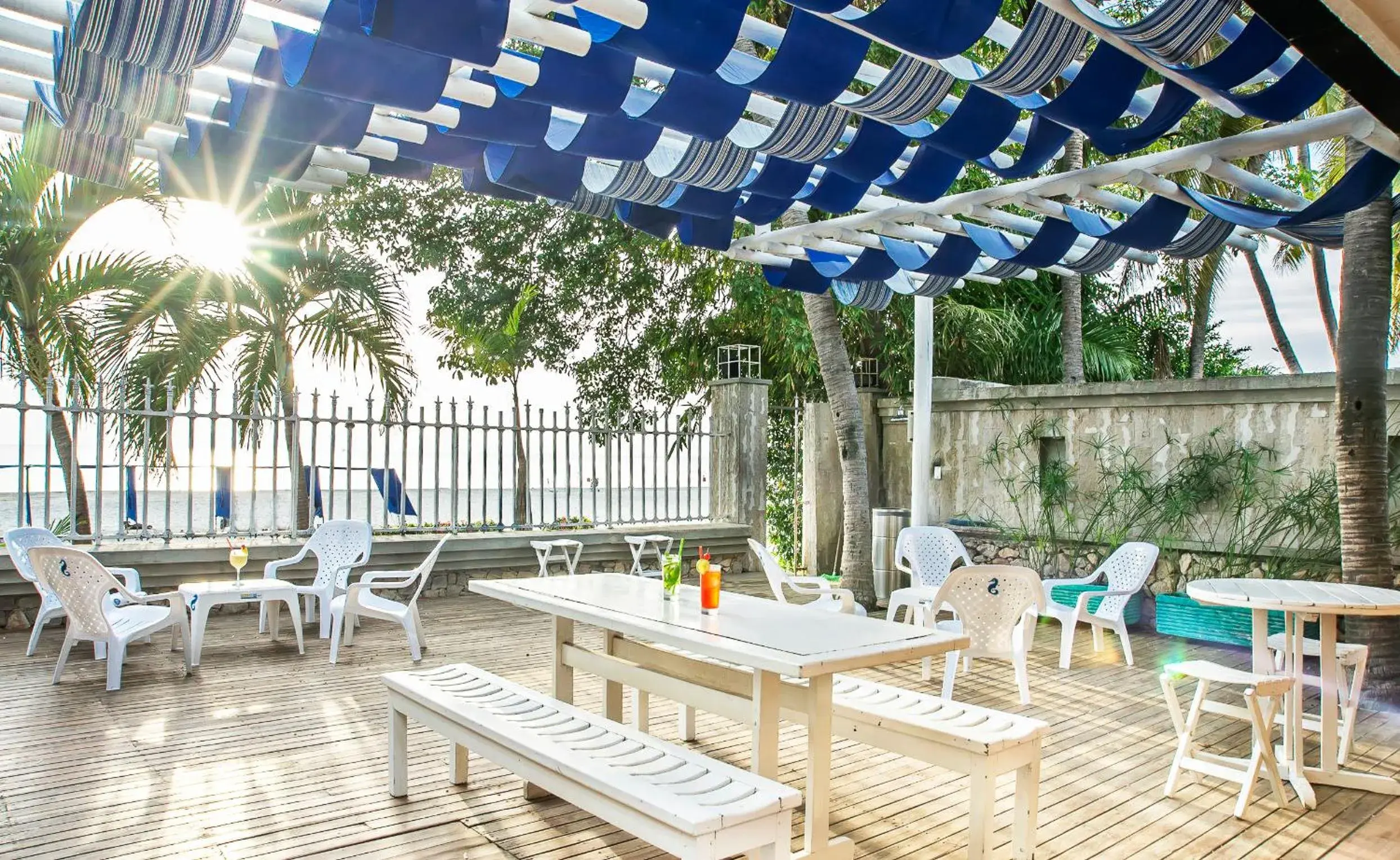 Restaurant/places to eat in Hotel Santorini Express y Cabañas Restaurant/places to eat in Hotel Santorini Express y Cabañas