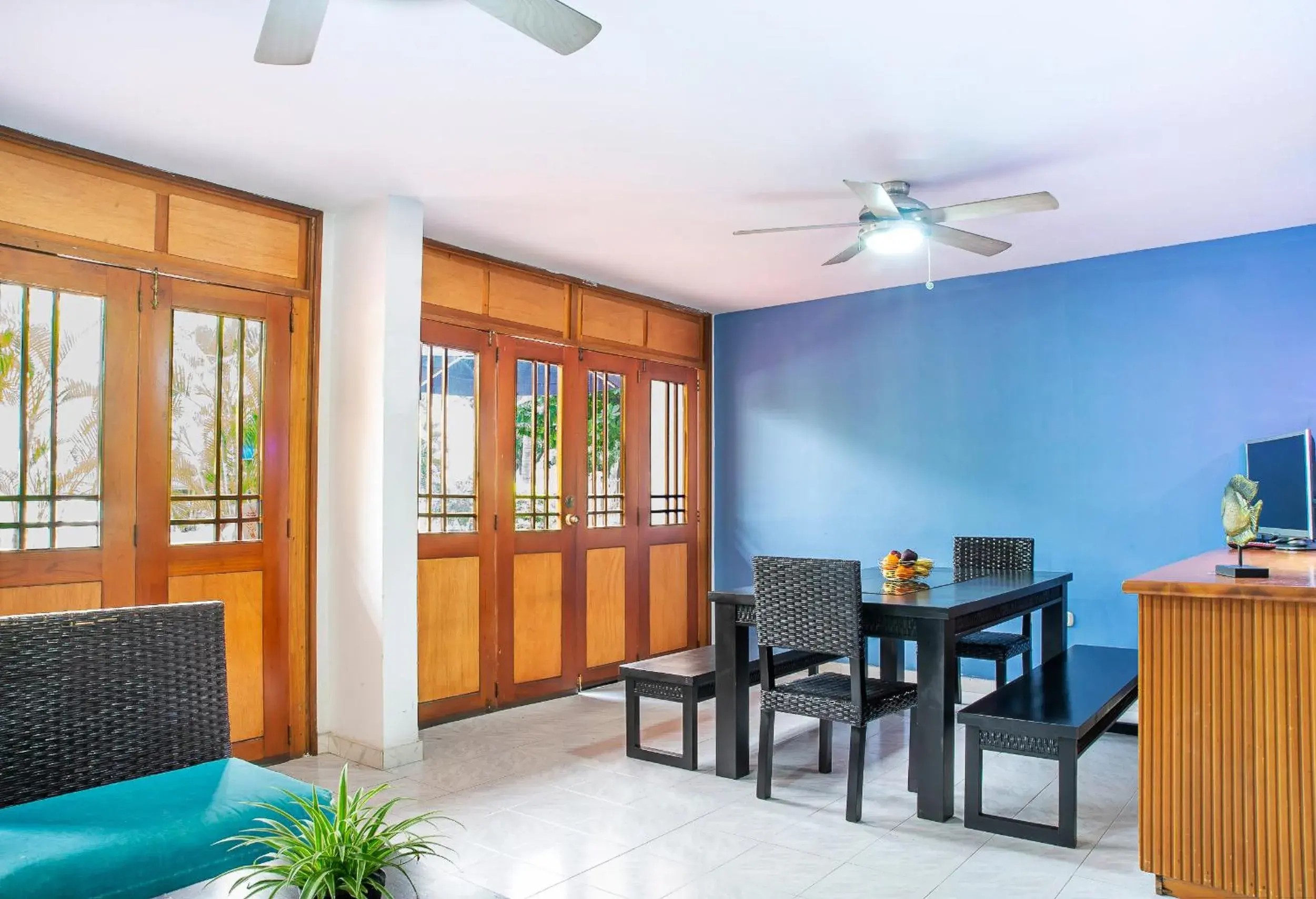 Living room in Hotel Santorini Express y Cabañas Living room in Hotel Santorini Express y Cabañas